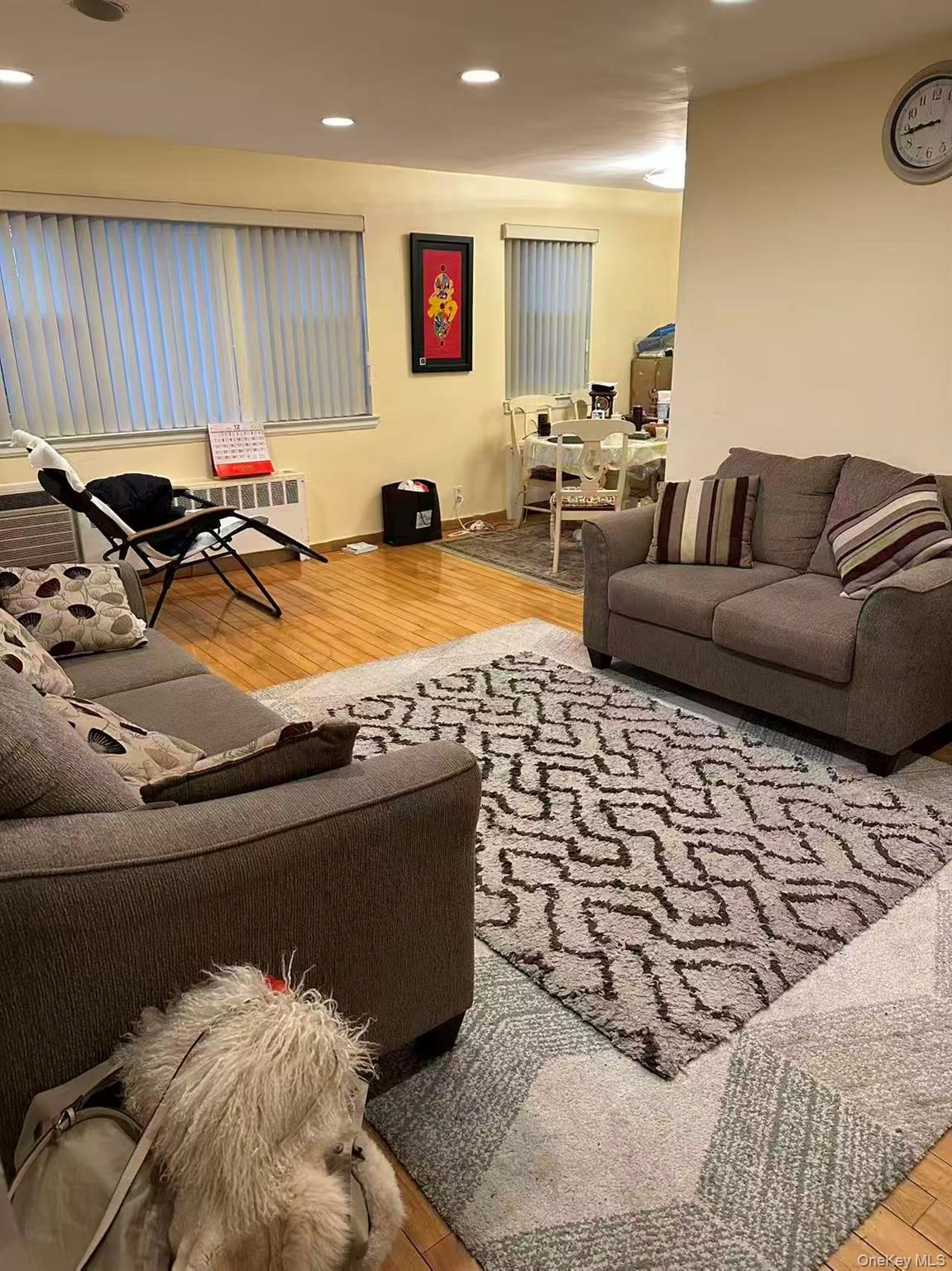 #1 photo, 6739 150th Street, 뉴욕퀸즈 Kew Garden Hills , NY 11367