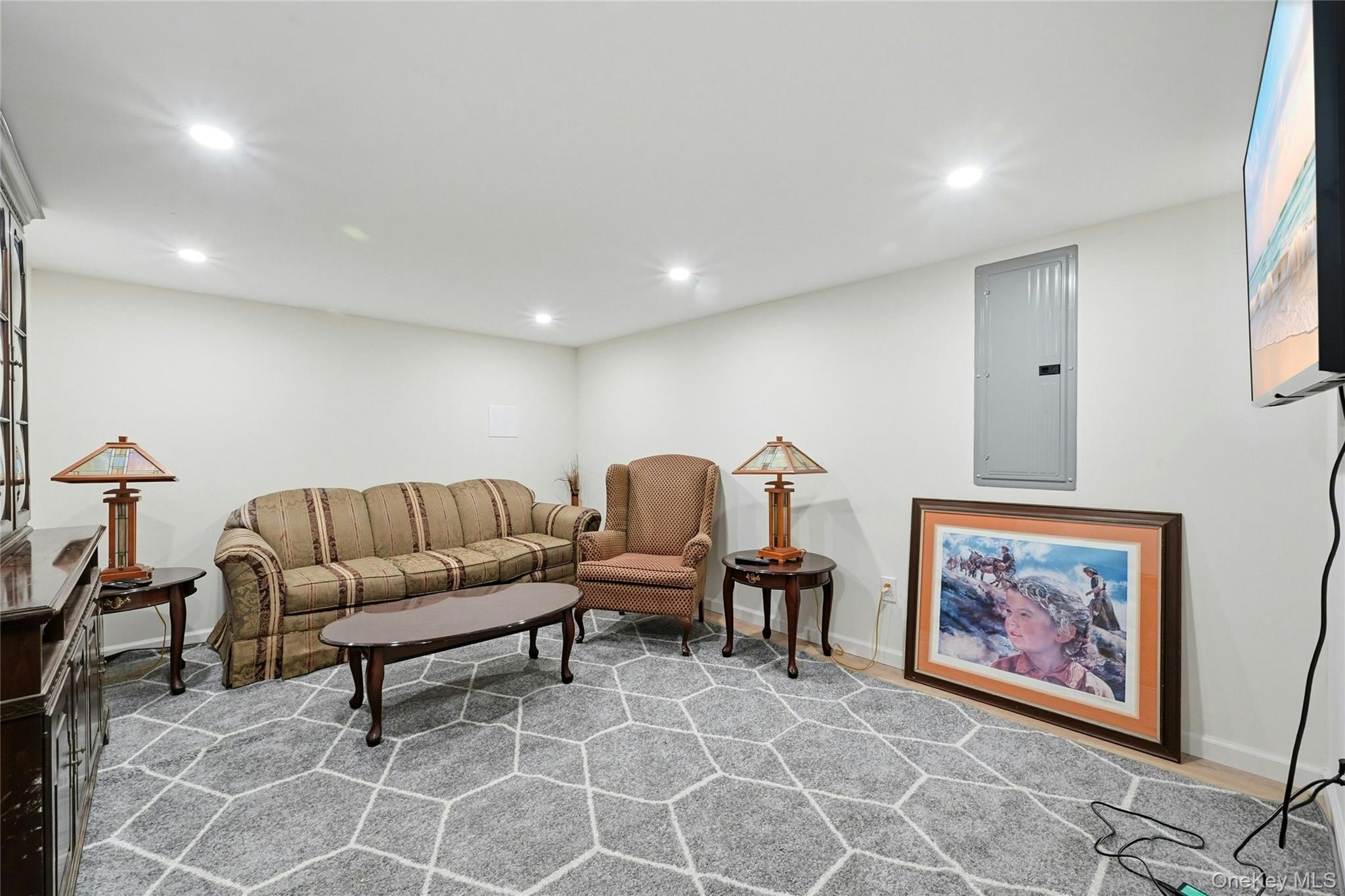 #13 photo, 12 Charles Street, Bay Shore , NY 11706