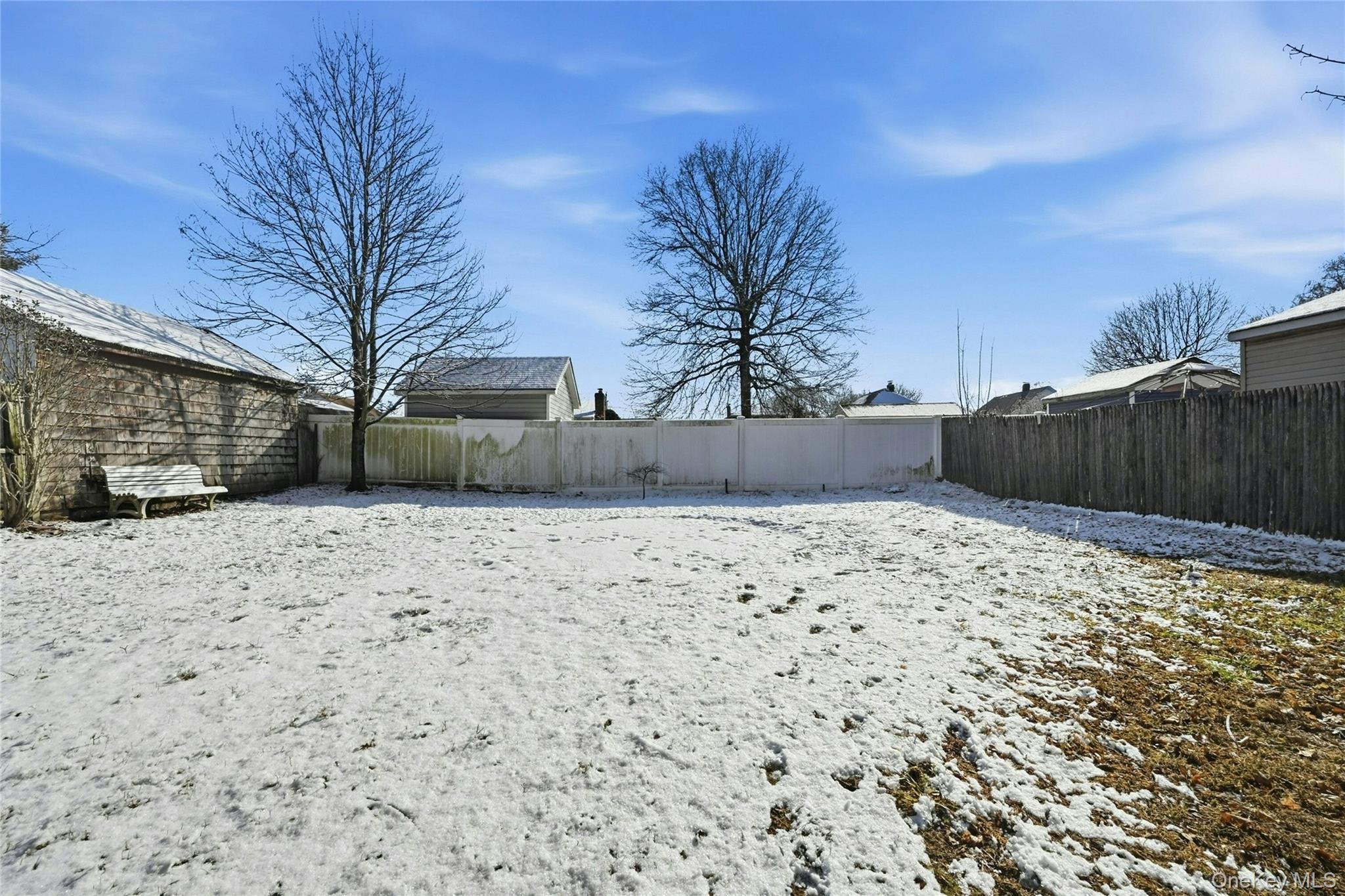 #18 photo, 12 Charles Street, Bay Shore , NY 11706