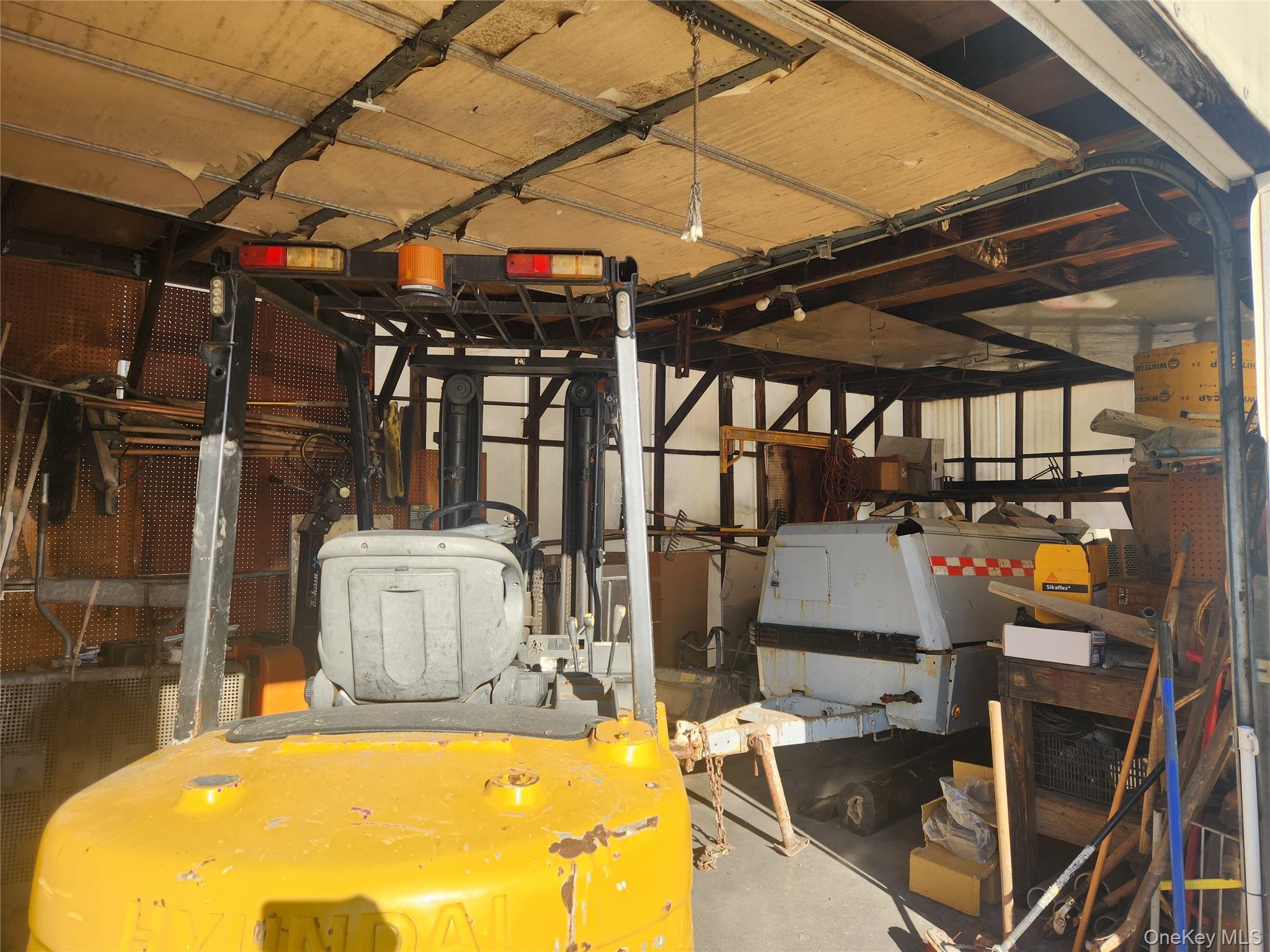 #11 photo, 659 Woodfield Road, 長島 West Hempstead , NY 11552