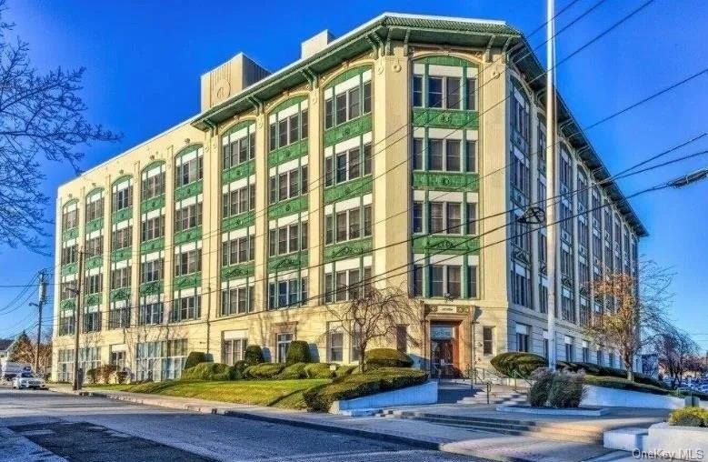 #1 photo, 1 Landmark Square, Port Chester , NY 10573