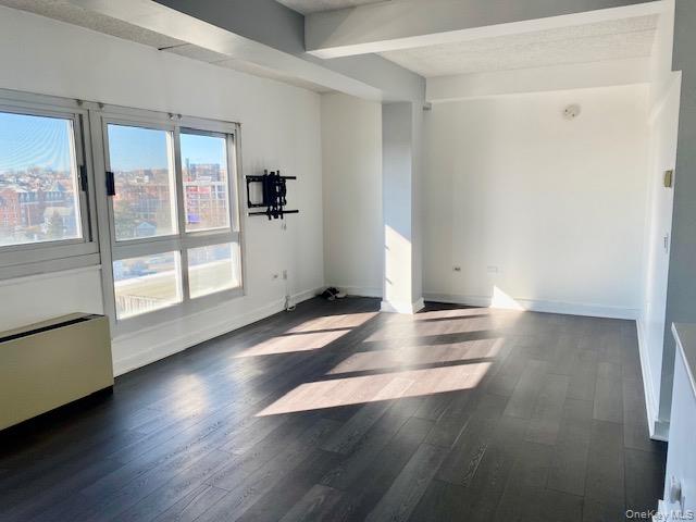 #12 photo, 1 Landmark Square, Port Chester , NY 10573