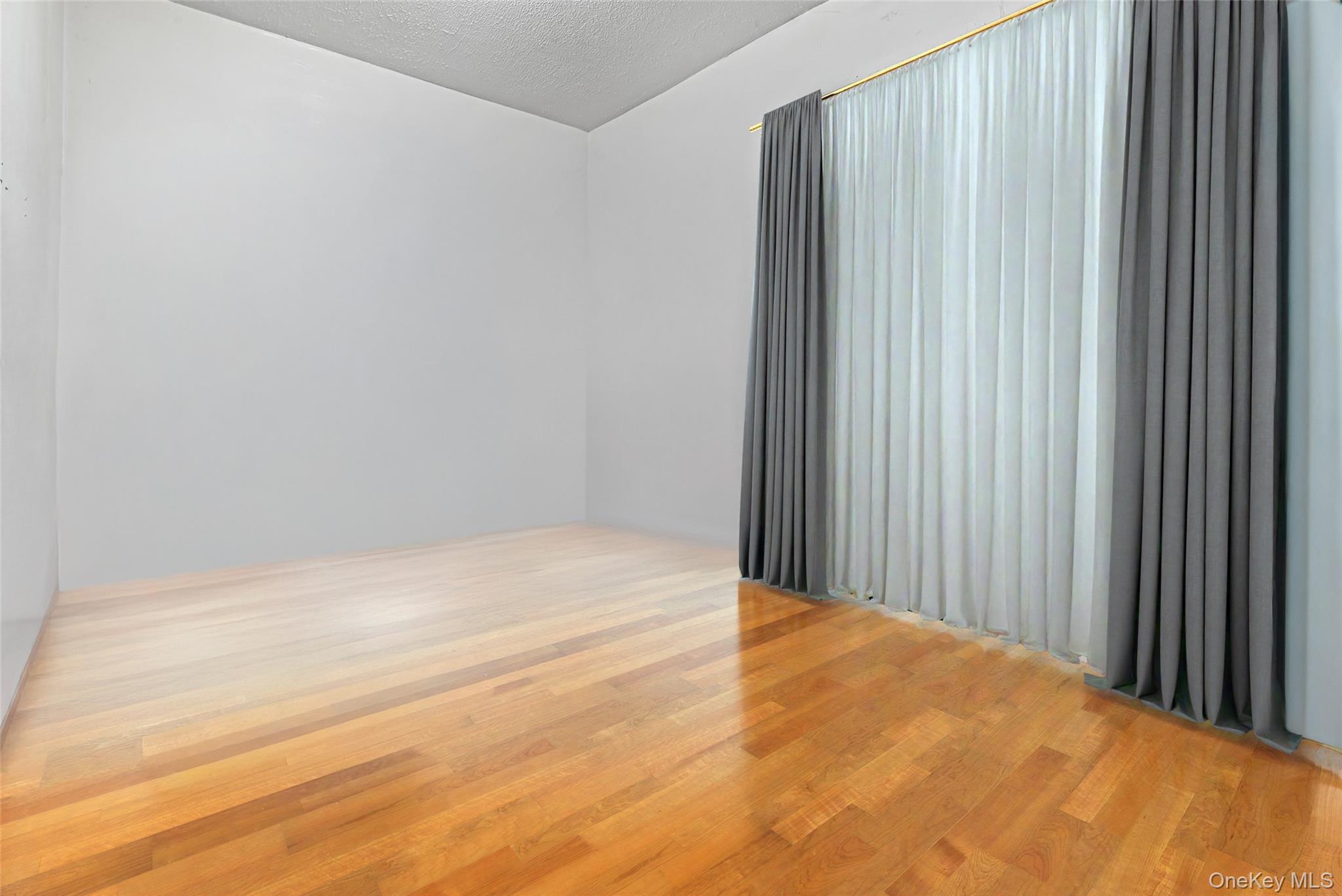 #17 photo, 10518 171st Place, Jamaica , NY 11433