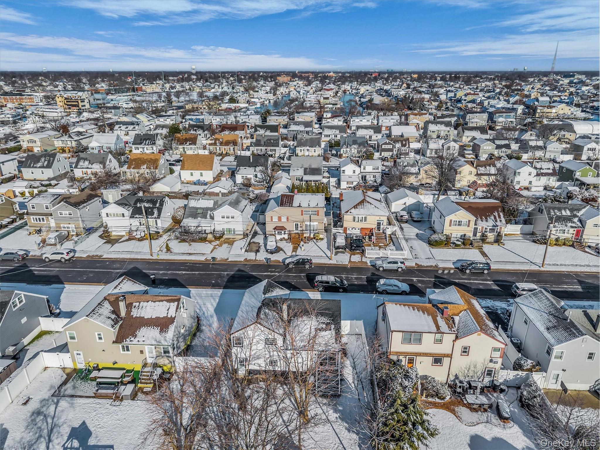 #19 photo, 39 Layton Street, Freeport , NY 11520