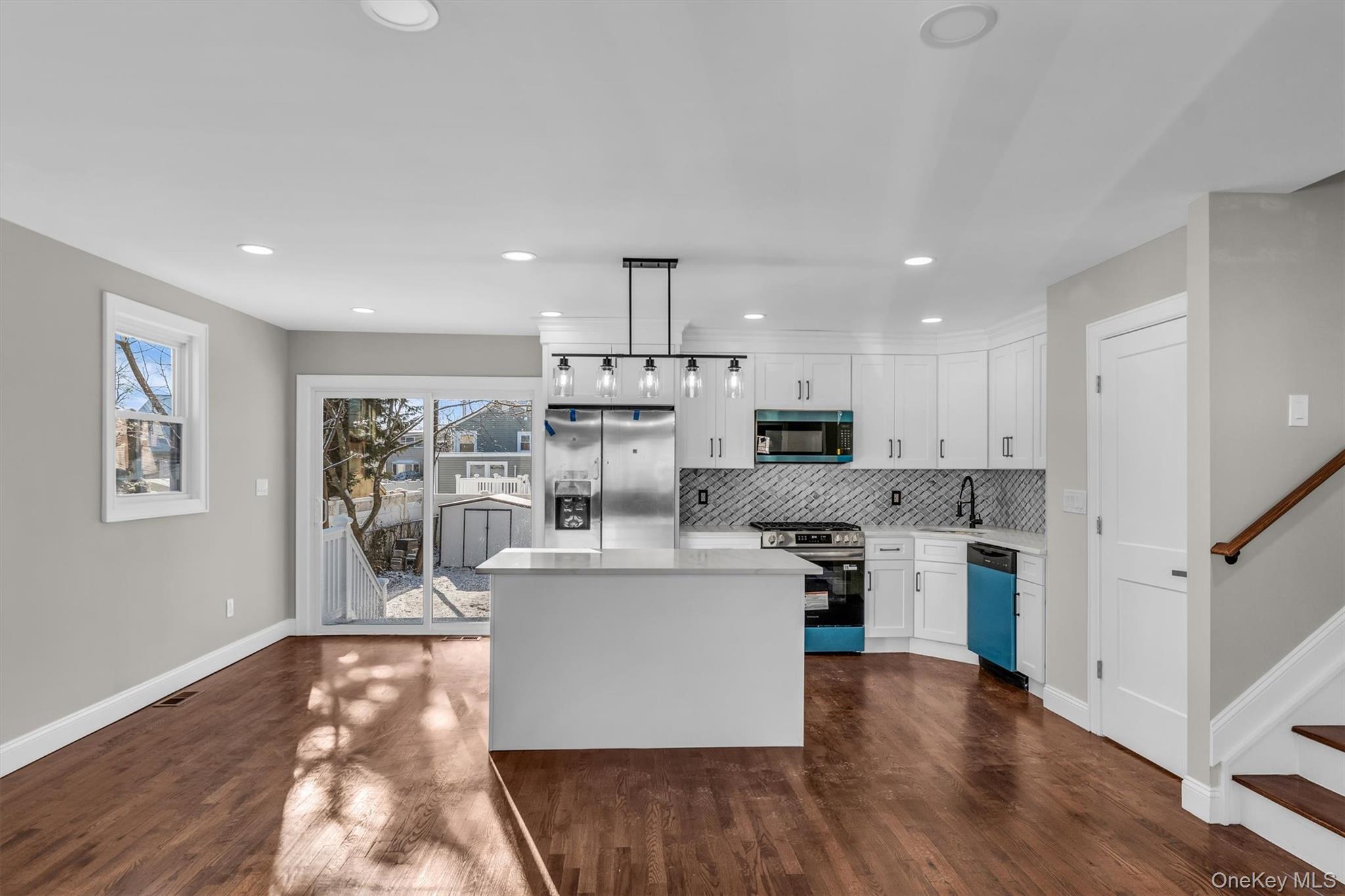 #3 photo, 39 Layton Street, Freeport , NY 11520