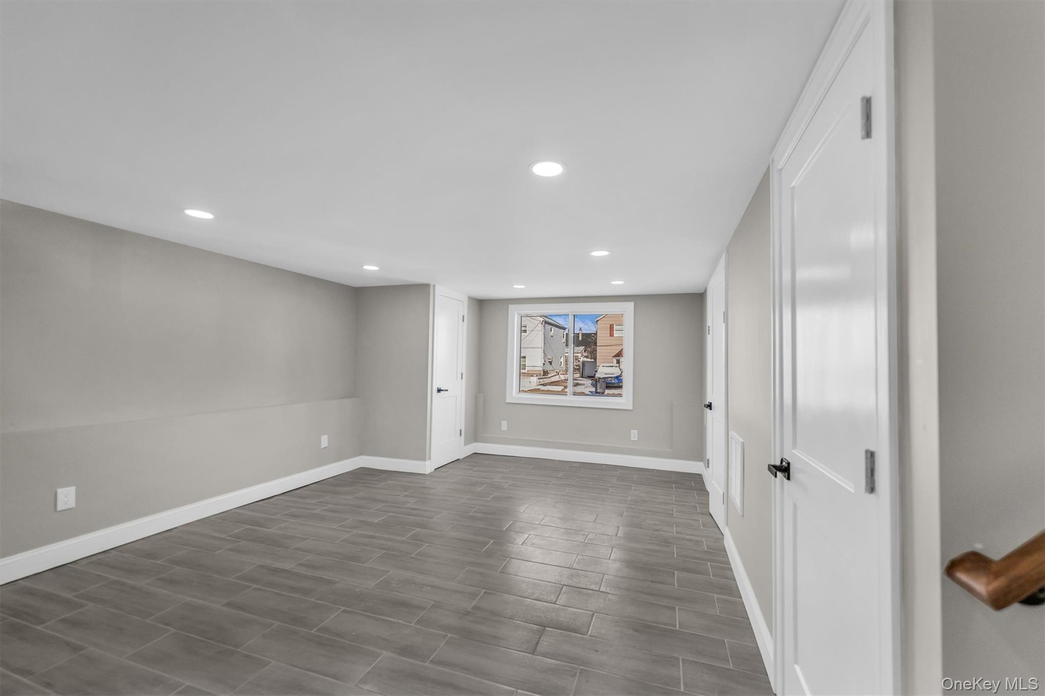 #9 photo, 39 Layton Street, Freeport , NY 11520