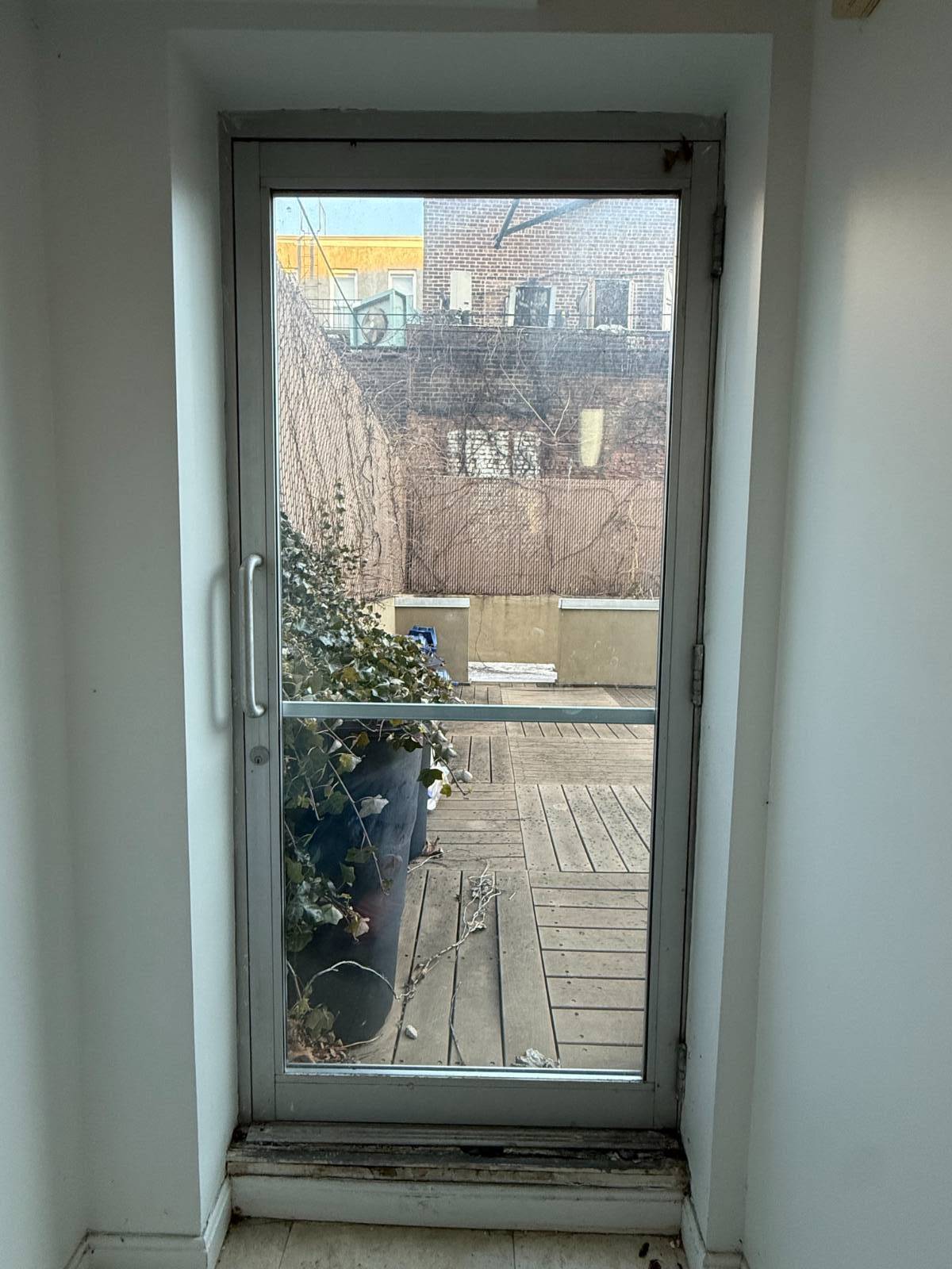 #12 photo, 30-63 38th, #1B, Astoria , NY 11103