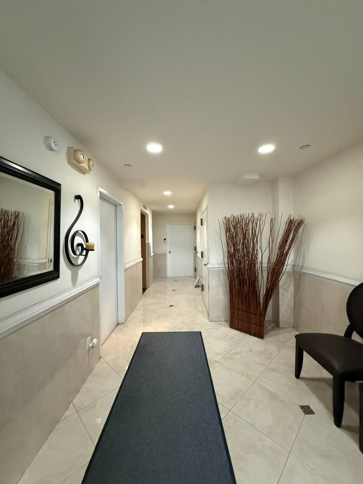 #24 photo, 30-63 38th, #1B, Astoria , NY 11103