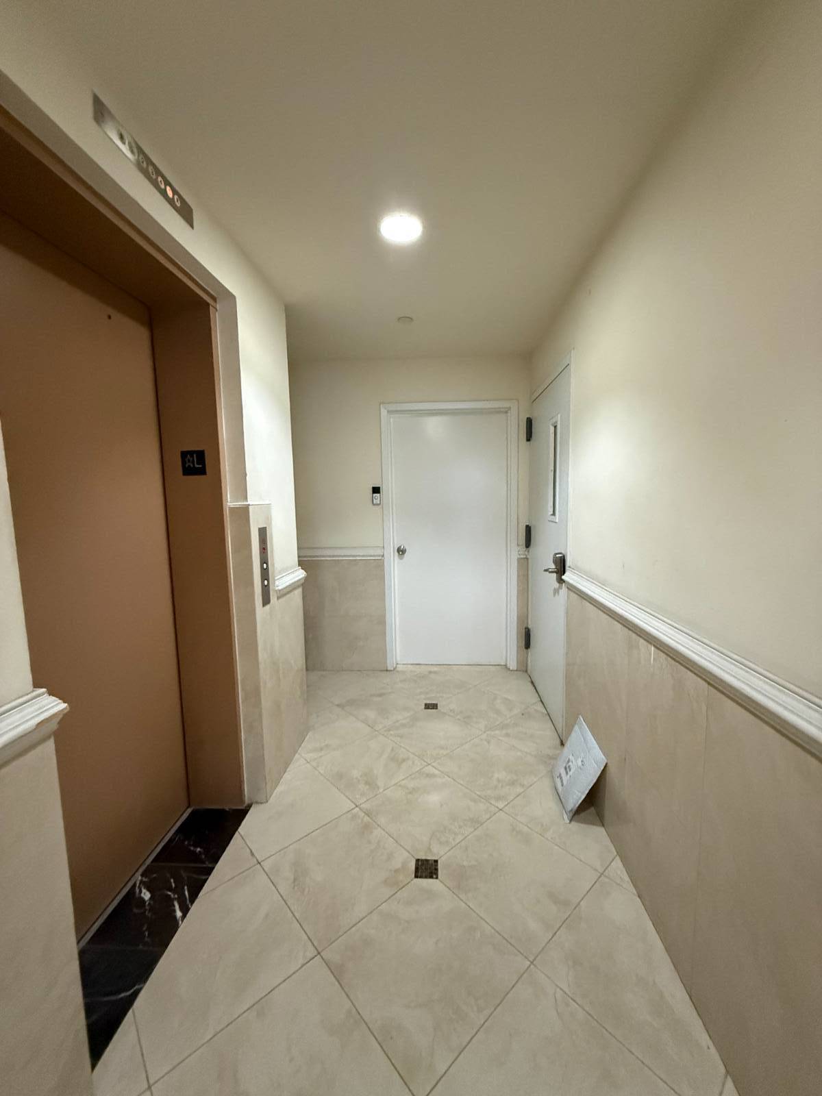 #26 photo, 30-63 38th, #1B, Astoria , NY 11103