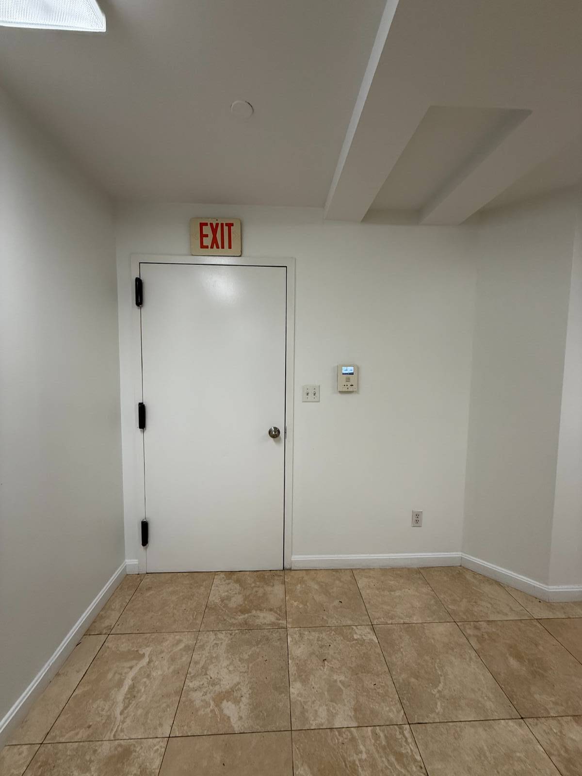 #34 photo, 30-63 38th, #1B, Astoria , NY 11103