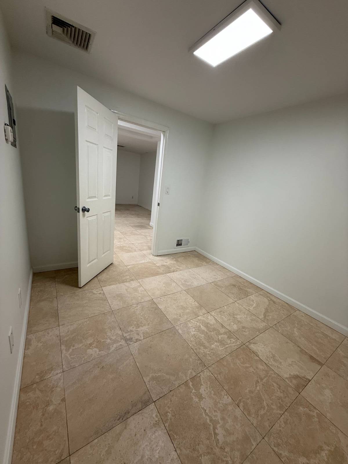 #36 photo, 30-63 38th, #1B, Astoria , NY 11103