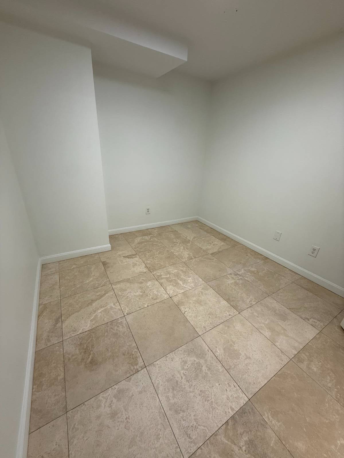 #37 photo, 30-63 38th, #1B, Astoria , NY 11103