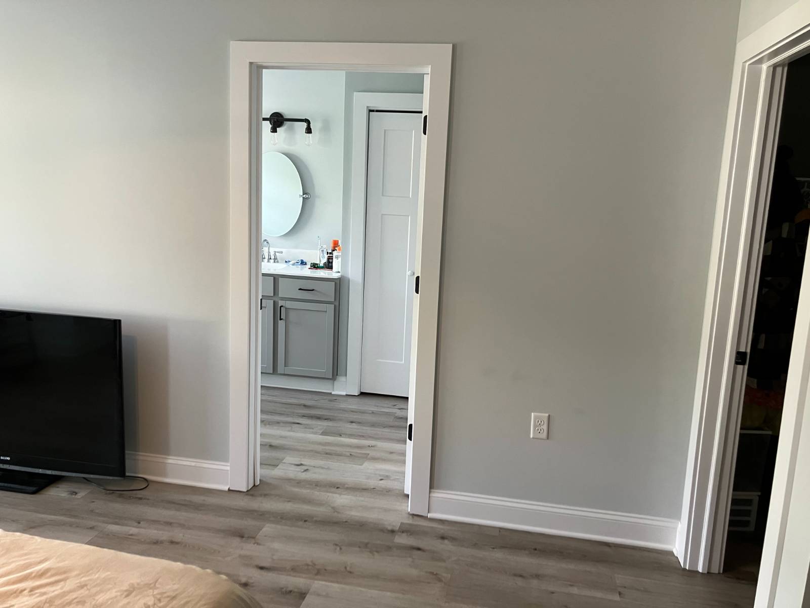 #13 photo, 1155 Barrett Street, Schenectady , NY 12305