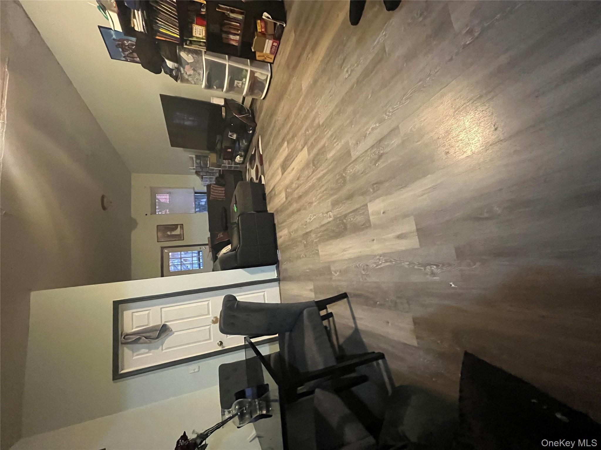 #9 photo, 307 Berriman Street, 布鲁克林 Brooklyn , NY 11208