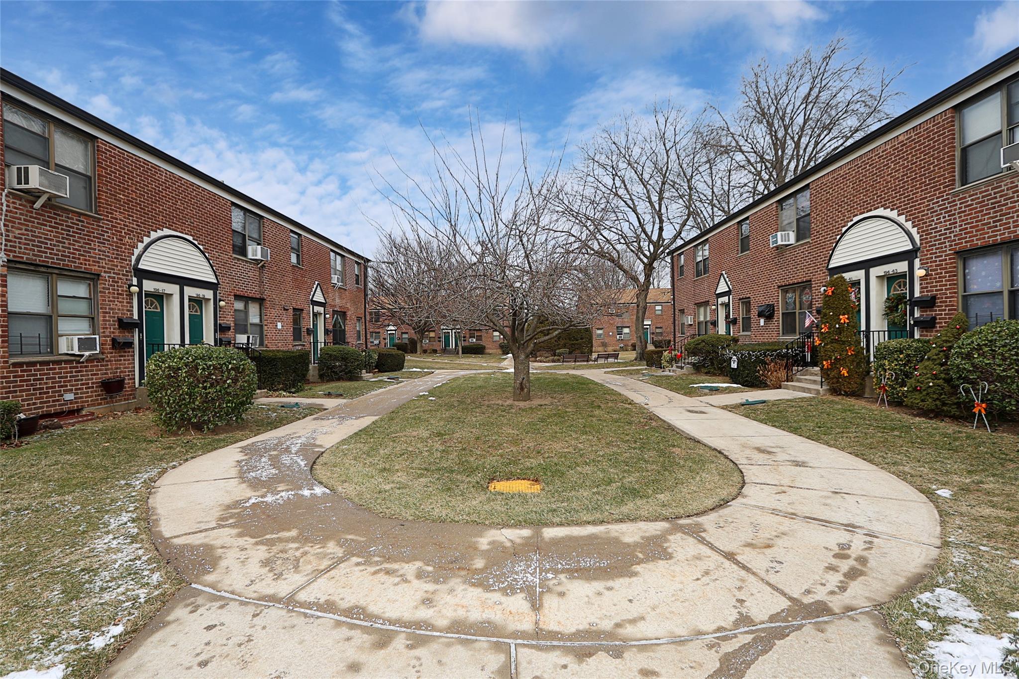 #20 photo, 196-23 73rd Ave, Fresh Meadows , NY 11365