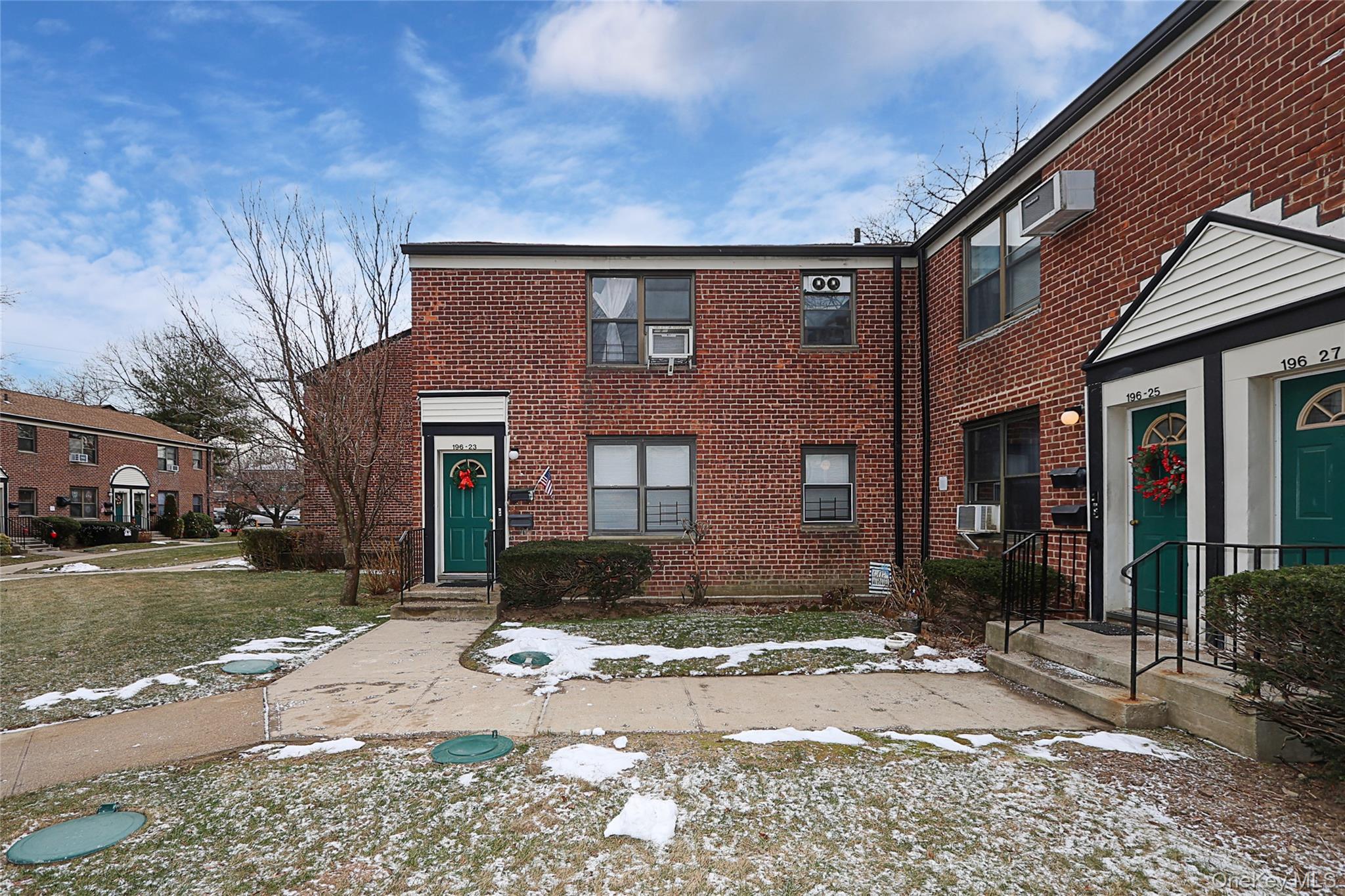 #4 photo, 196-23 73rd Ave, Fresh Meadows , NY 11365