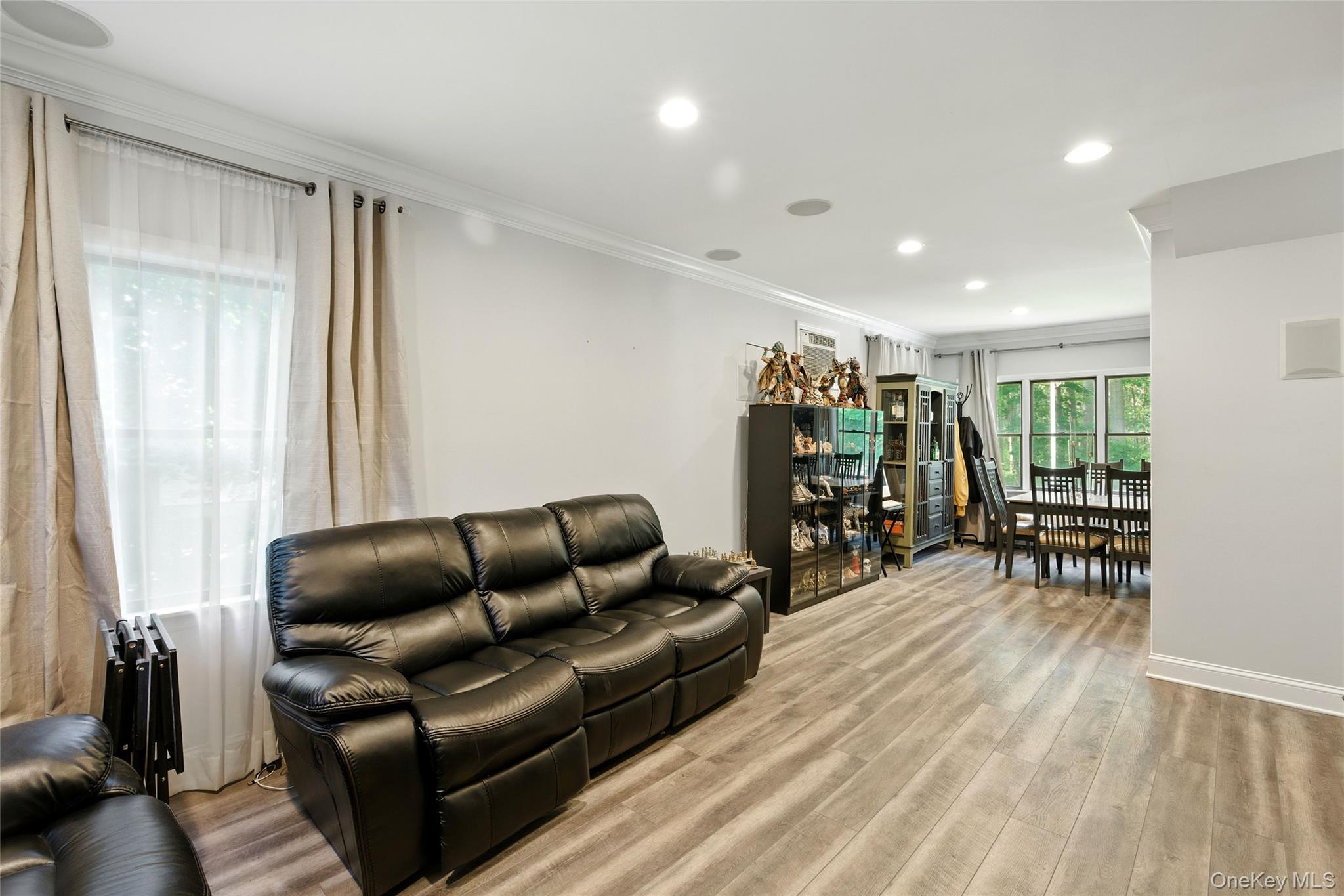 #11 photo, 3 Alabama Avenue, Port Jefferson Station , NY 11776