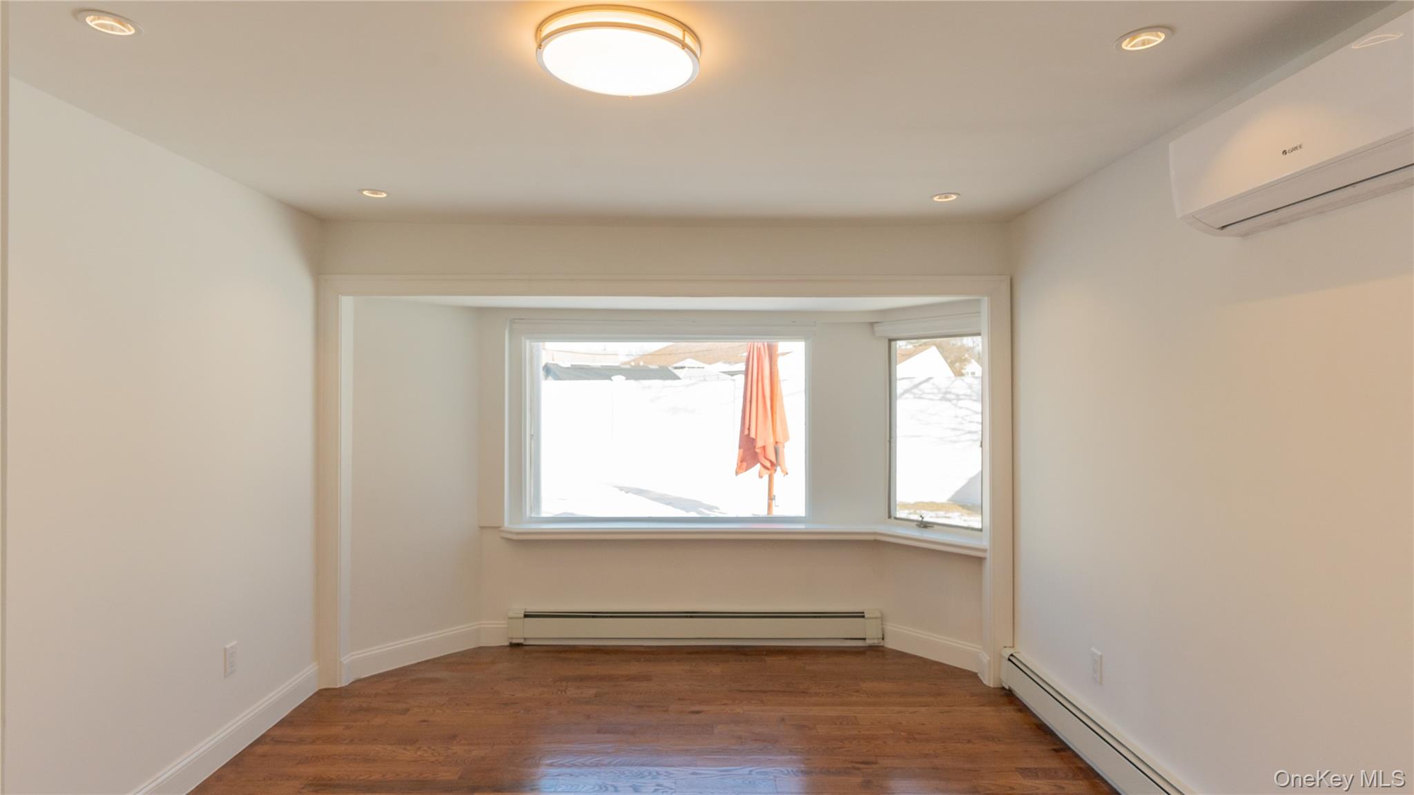 #14 photo, 2155 Salisbury Park Drive, Westbury , NY 11590