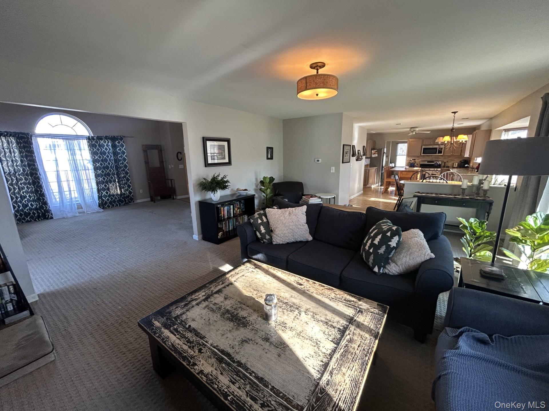 #11 photo, 2 Daylilly Court, Middle Island , NY 11953