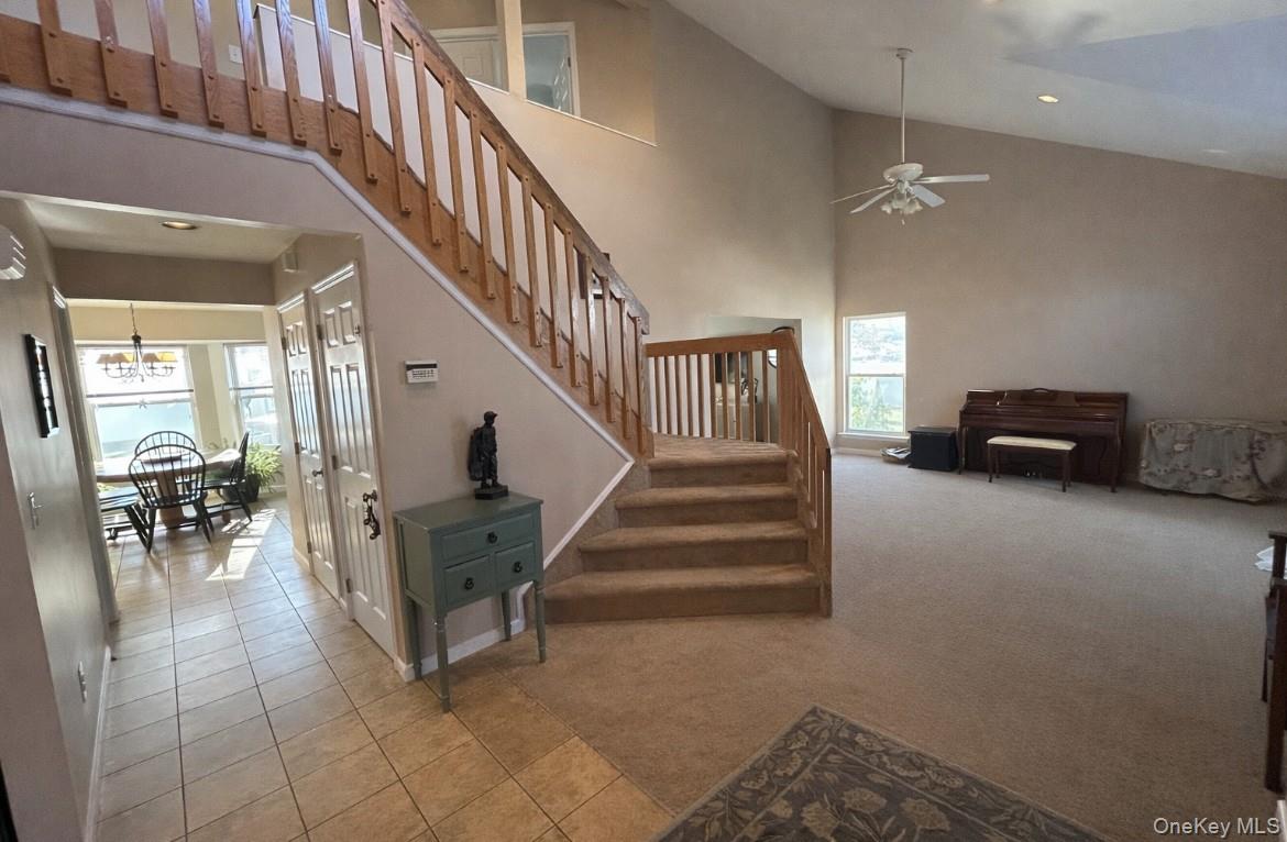 #3 photo, 2 Daylilly Court, Middle Island , NY 11953