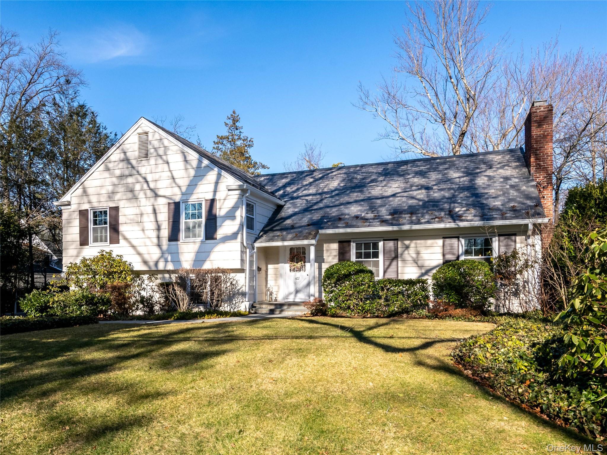 #2 photo, 427 Ryder Road, नासाउ काउंटी Manhasset , NY 11030