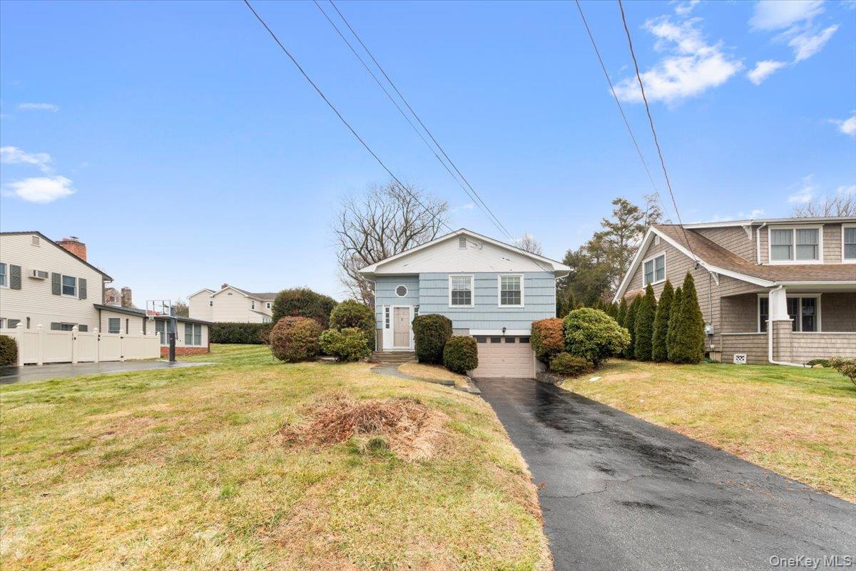 #1 photo, 1736 Central Street, Yorktown Heights , NY 10598