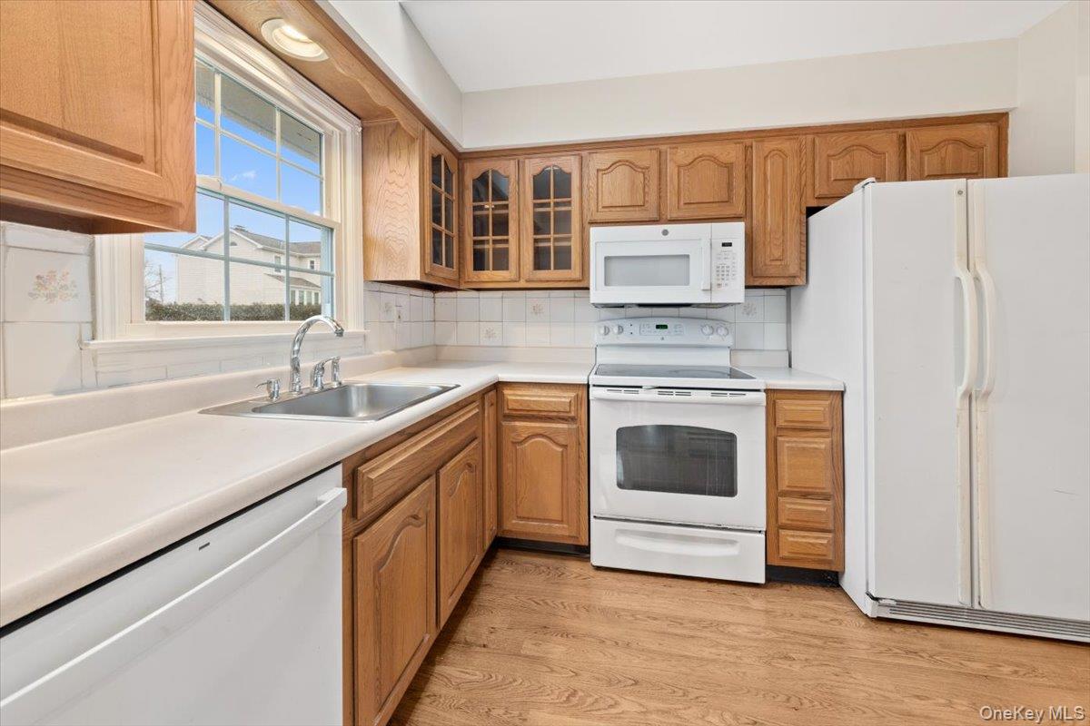 #4 photo, 1736 Central Street, Yorktown Heights , NY 10598