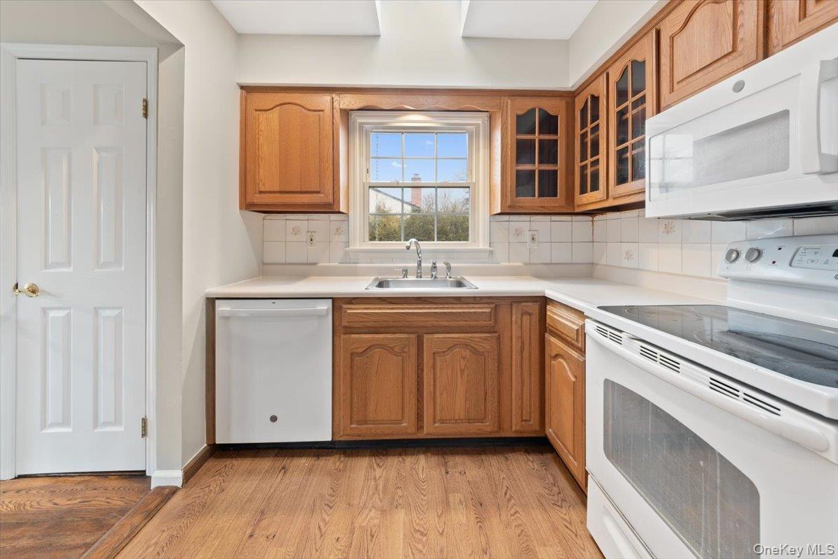 #5 photo, 1736 Central Street, Yorktown Heights , NY 10598