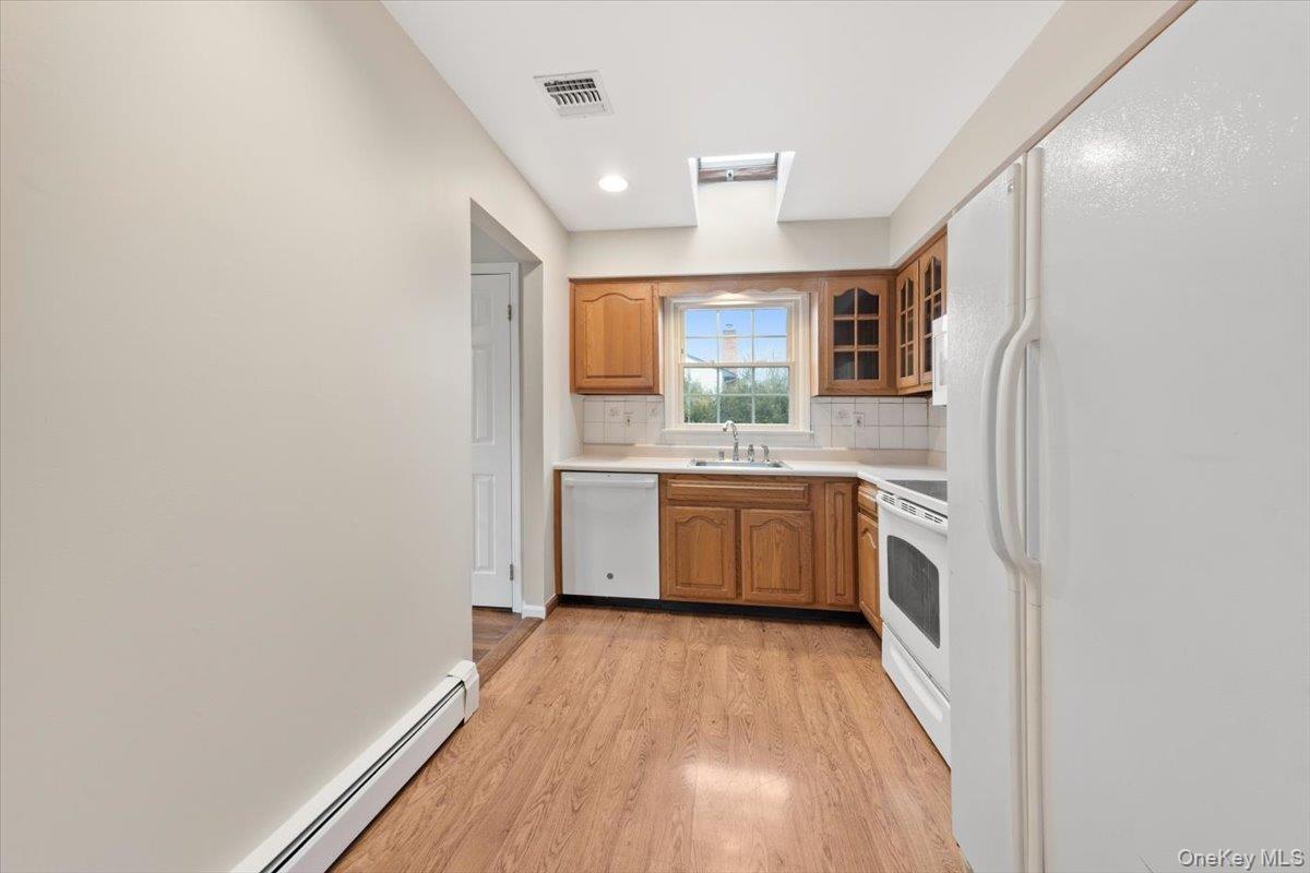 #6 photo, 1736 Central Street, Yorktown Heights , NY 10598