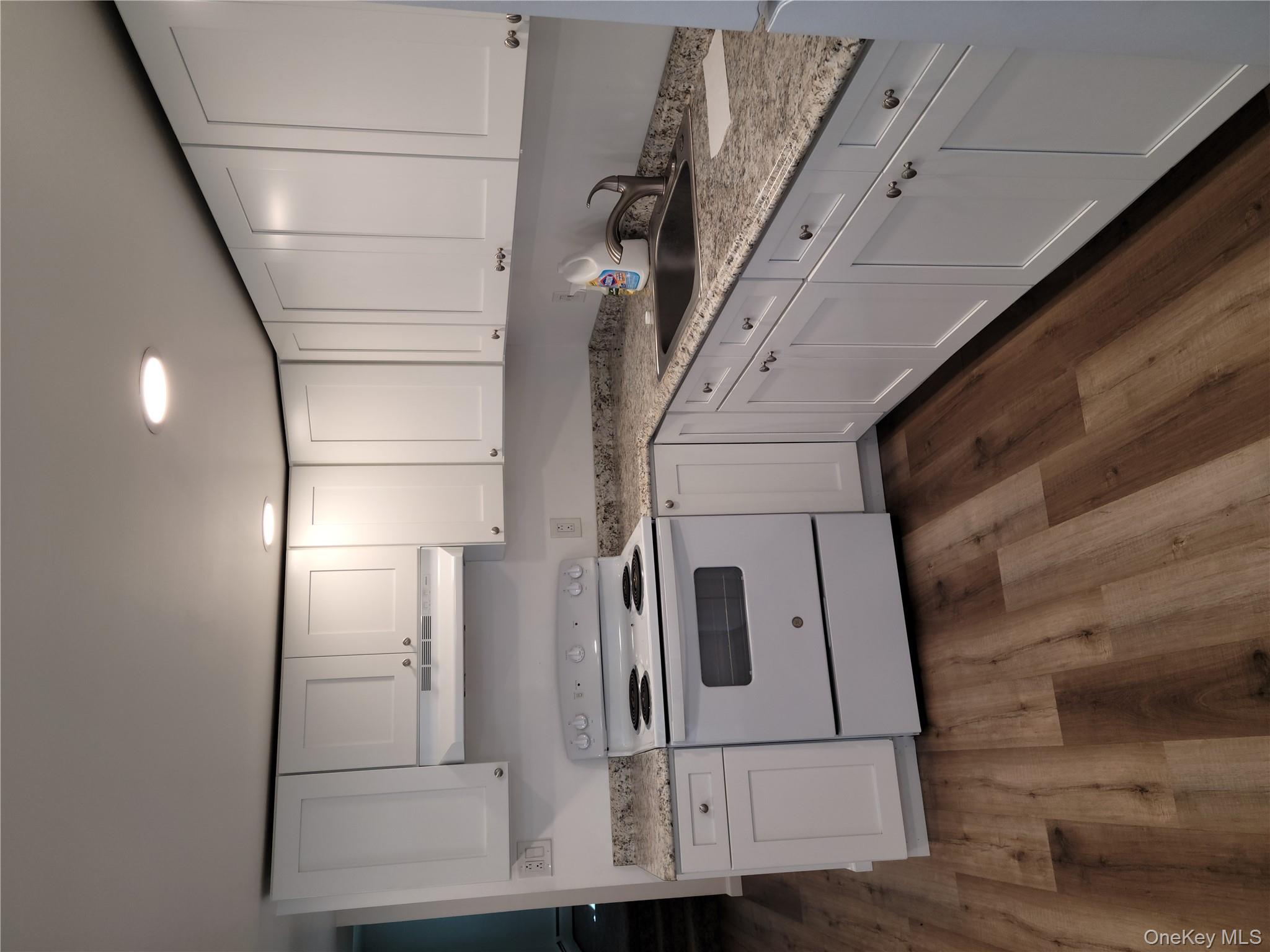 #5 photo, 15 Quaker Hill Road, 뉴욕주 Pleasant Valley , NY 12569