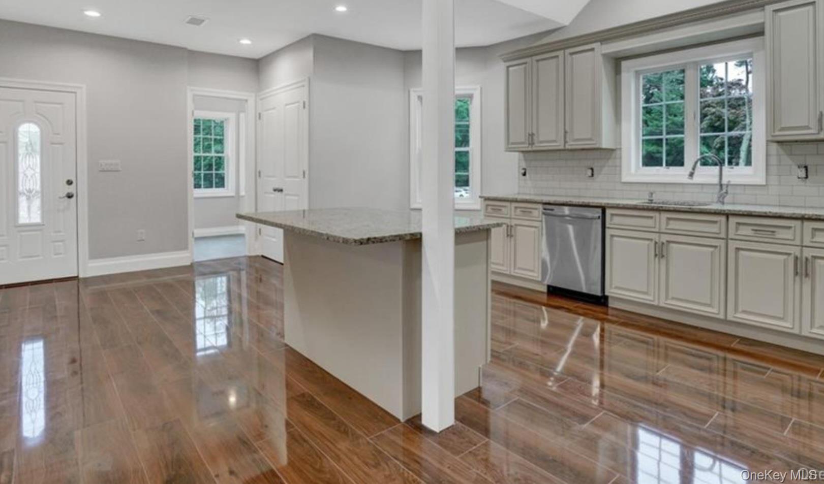 #12 photo, 9 Linda Lane, Pearl River , NY 10965