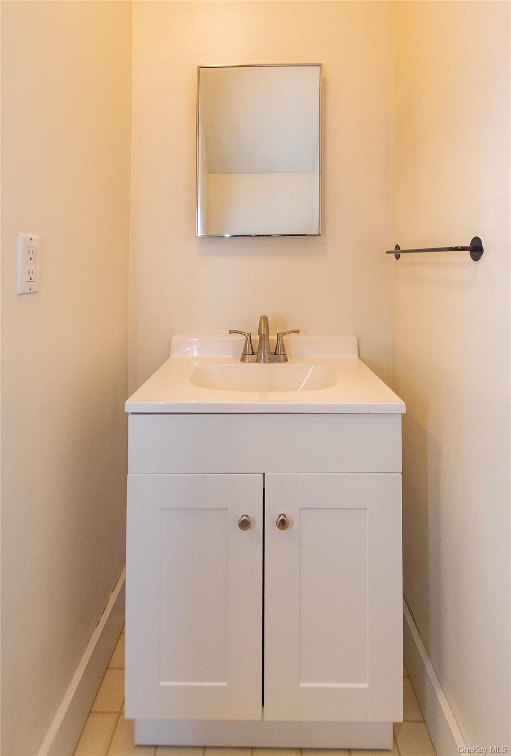 #14 photo, 29 The Rise, Warwick , NY 10990