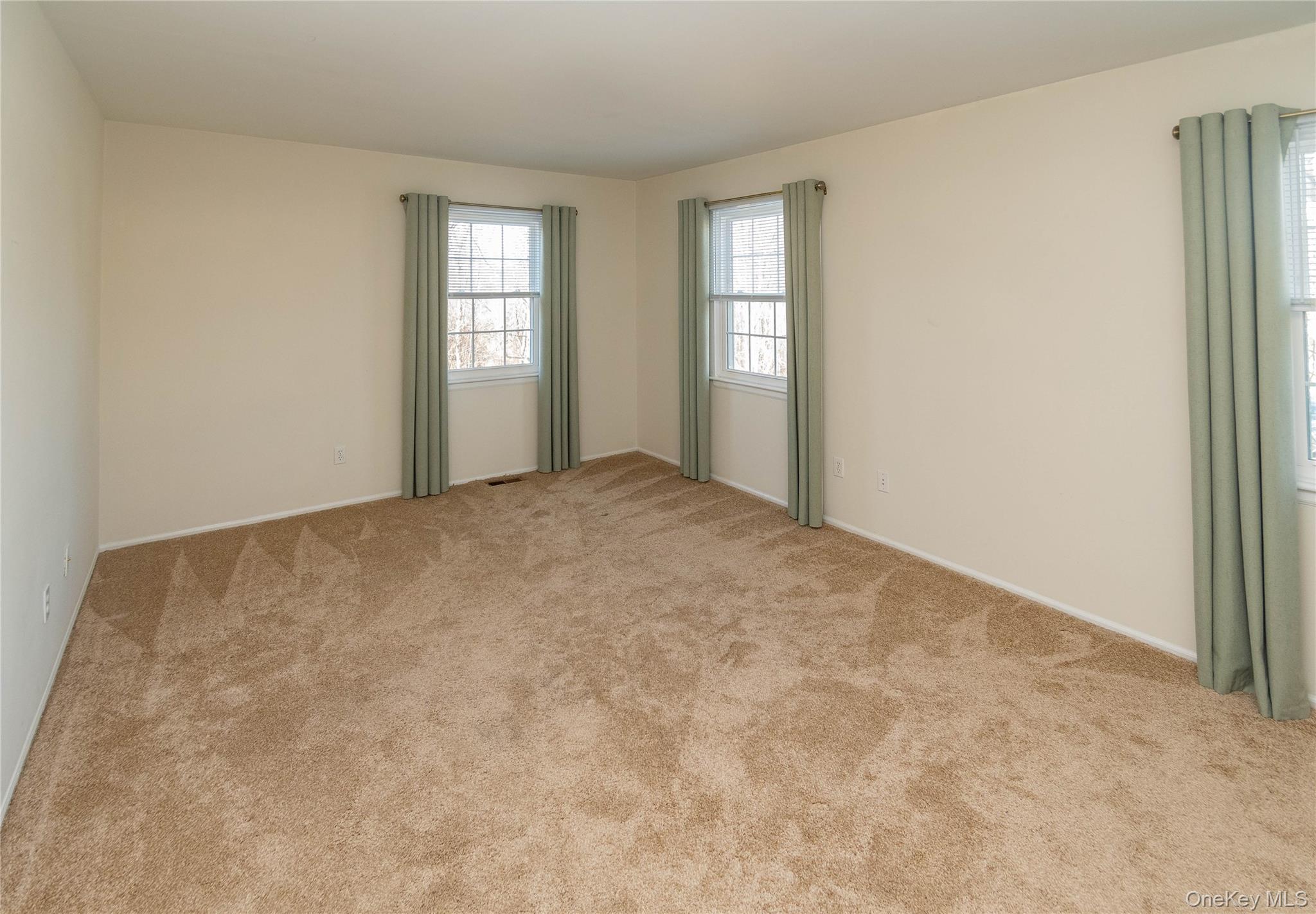 #19 photo, 29 The Rise, Warwick , NY 10990