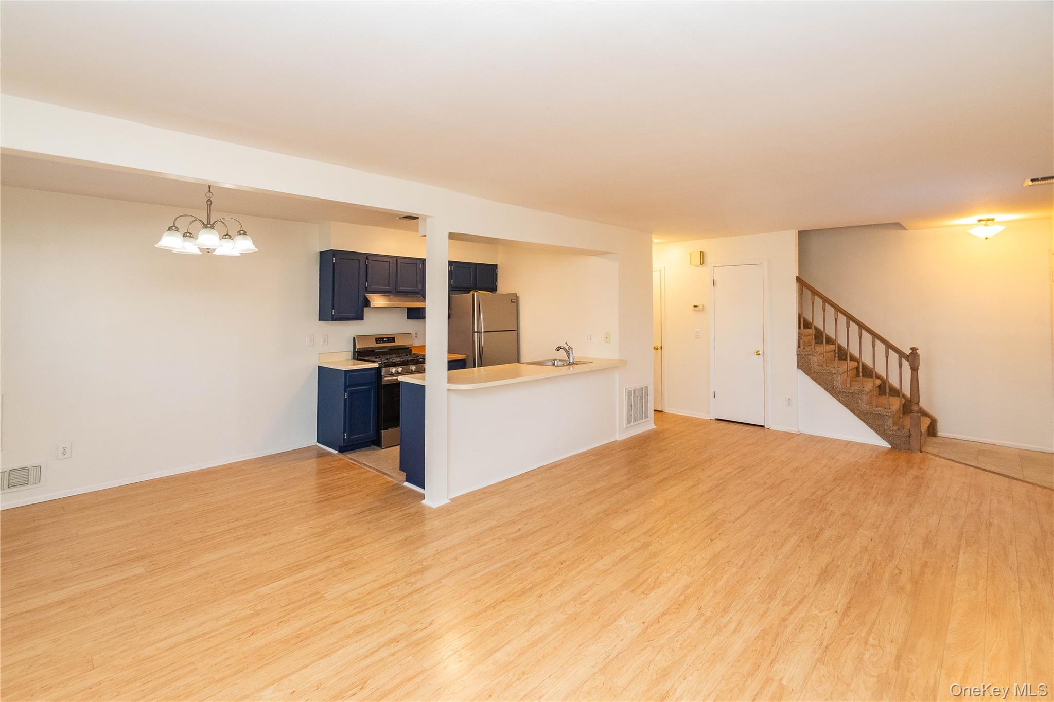 #3 photo, 29 The Rise, Warwick , NY 10990