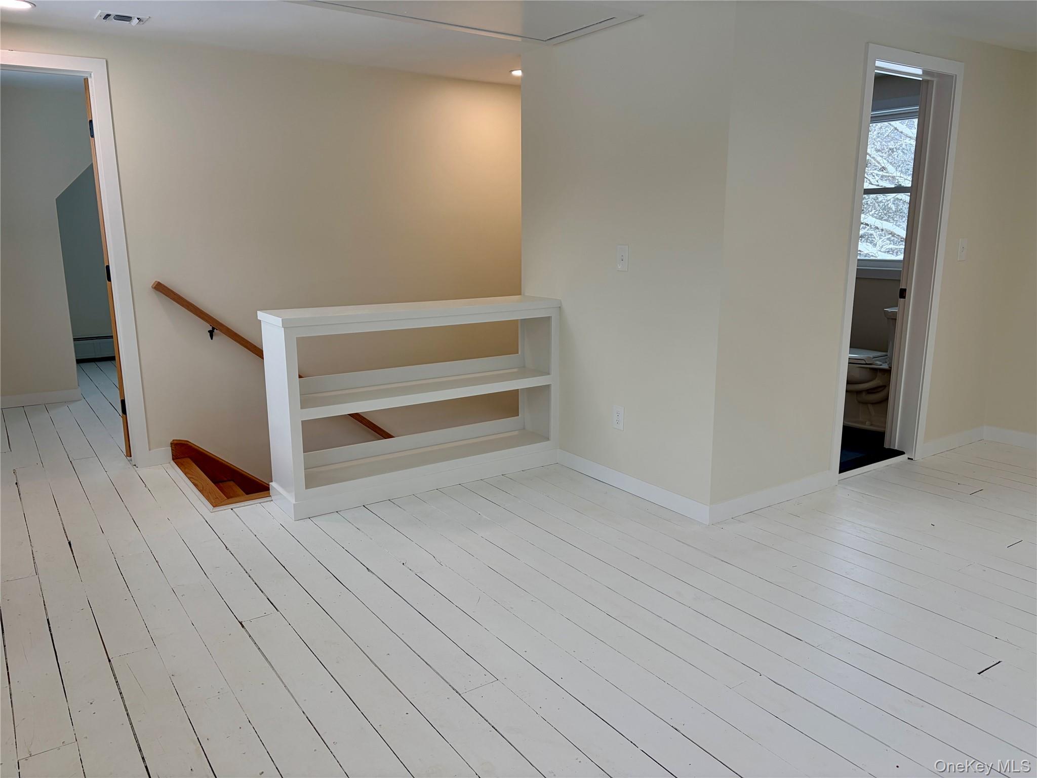 #20 photo, 156 Bloom Road, Barryville , NY 12719