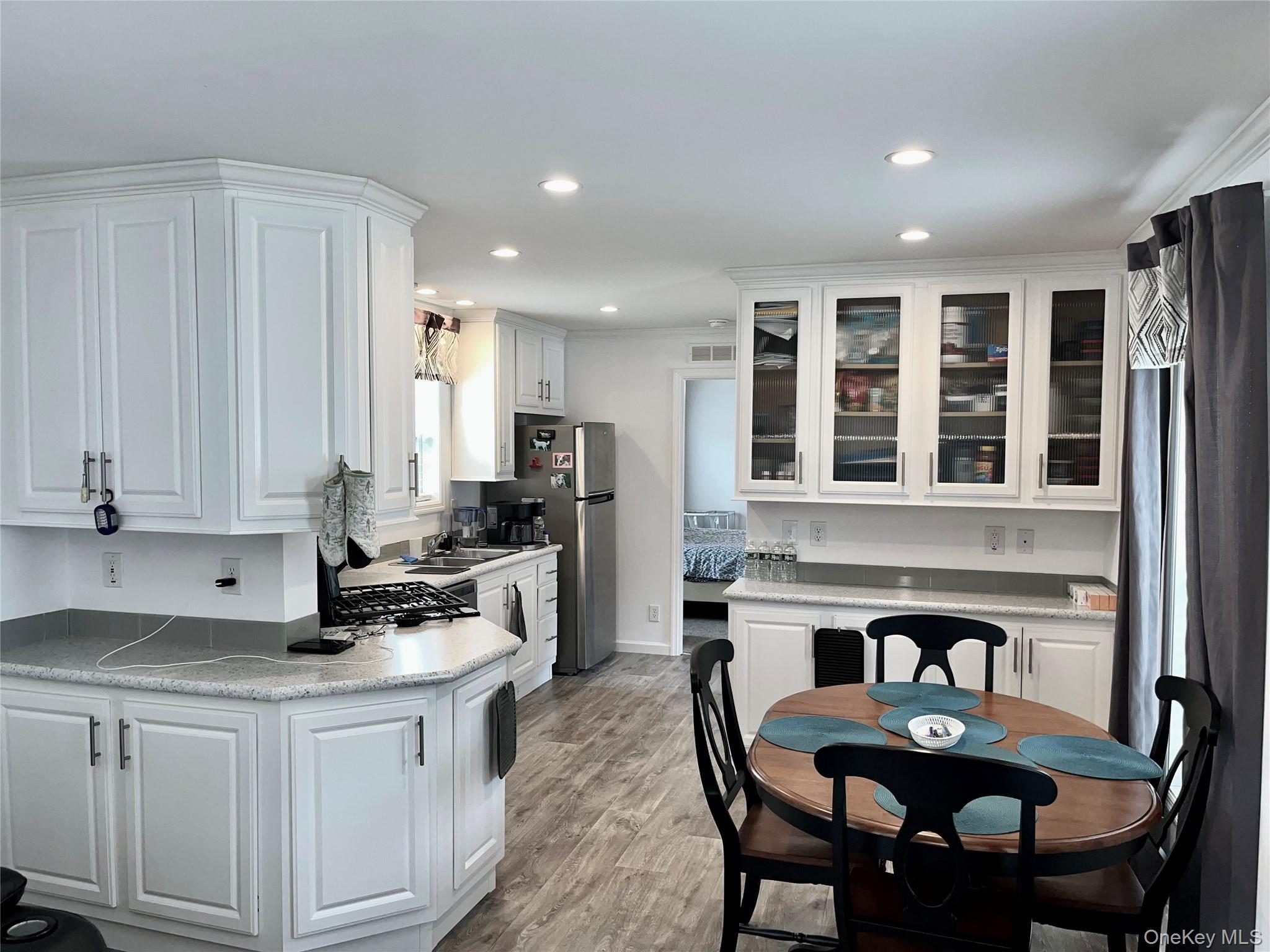 #5 photo, 509 5th Avenue, Middletown , NY 10941