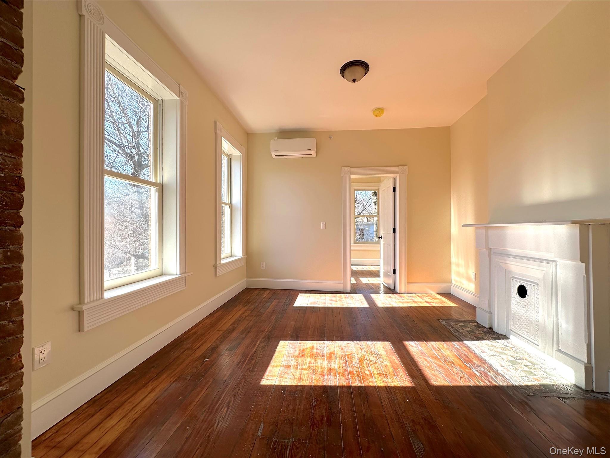 #1 photo, 31 Dubois Street, Newburgh , NY 12550