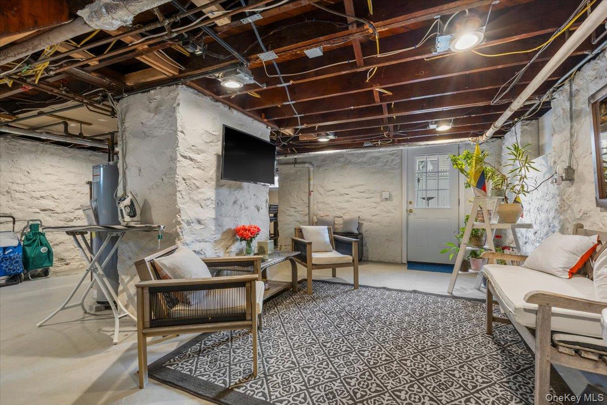 #16 photo, 8 Glen Avenue, Port Chester , NY 10573