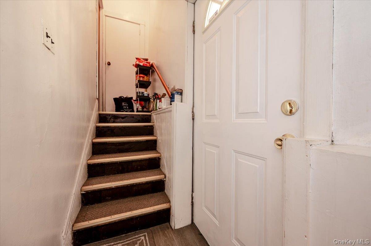 #18 photo, 1917 Haight Avenue, Bronx , NY 10461