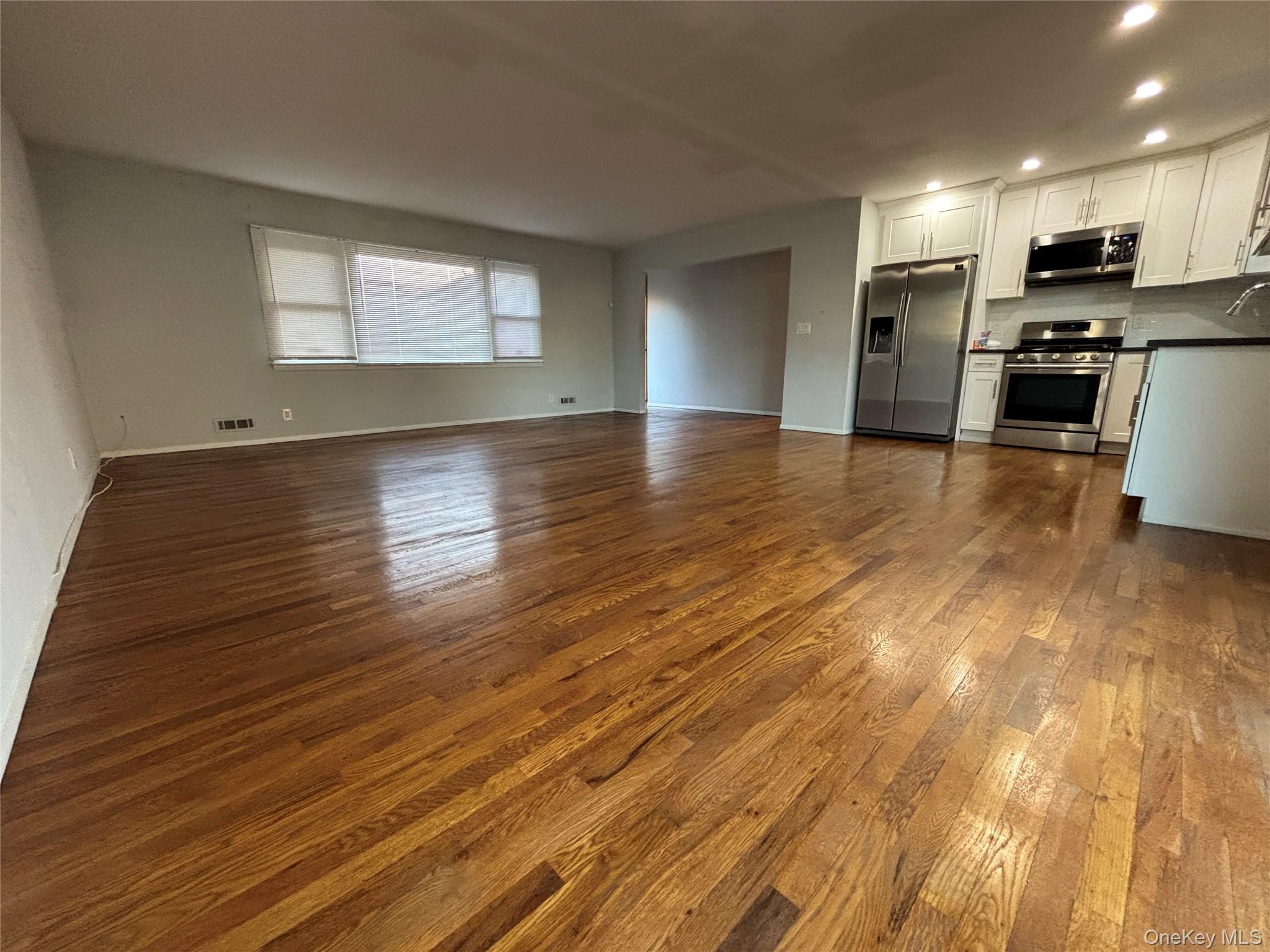 #6 photo, 11 Muir Place, New Rochelle , NY 10801