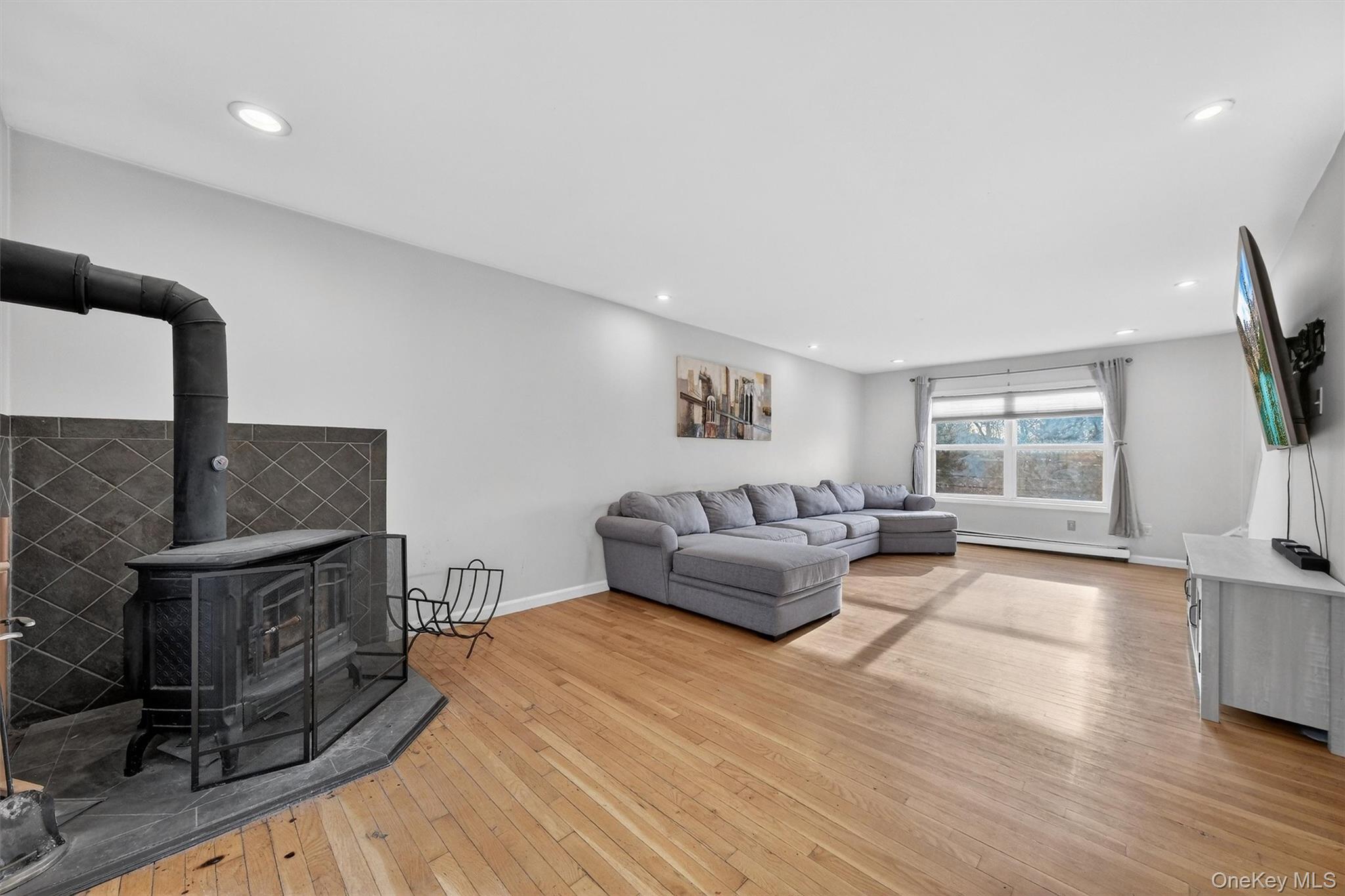 #13 photo, 3 Victory Road, Patterson , NY 12563