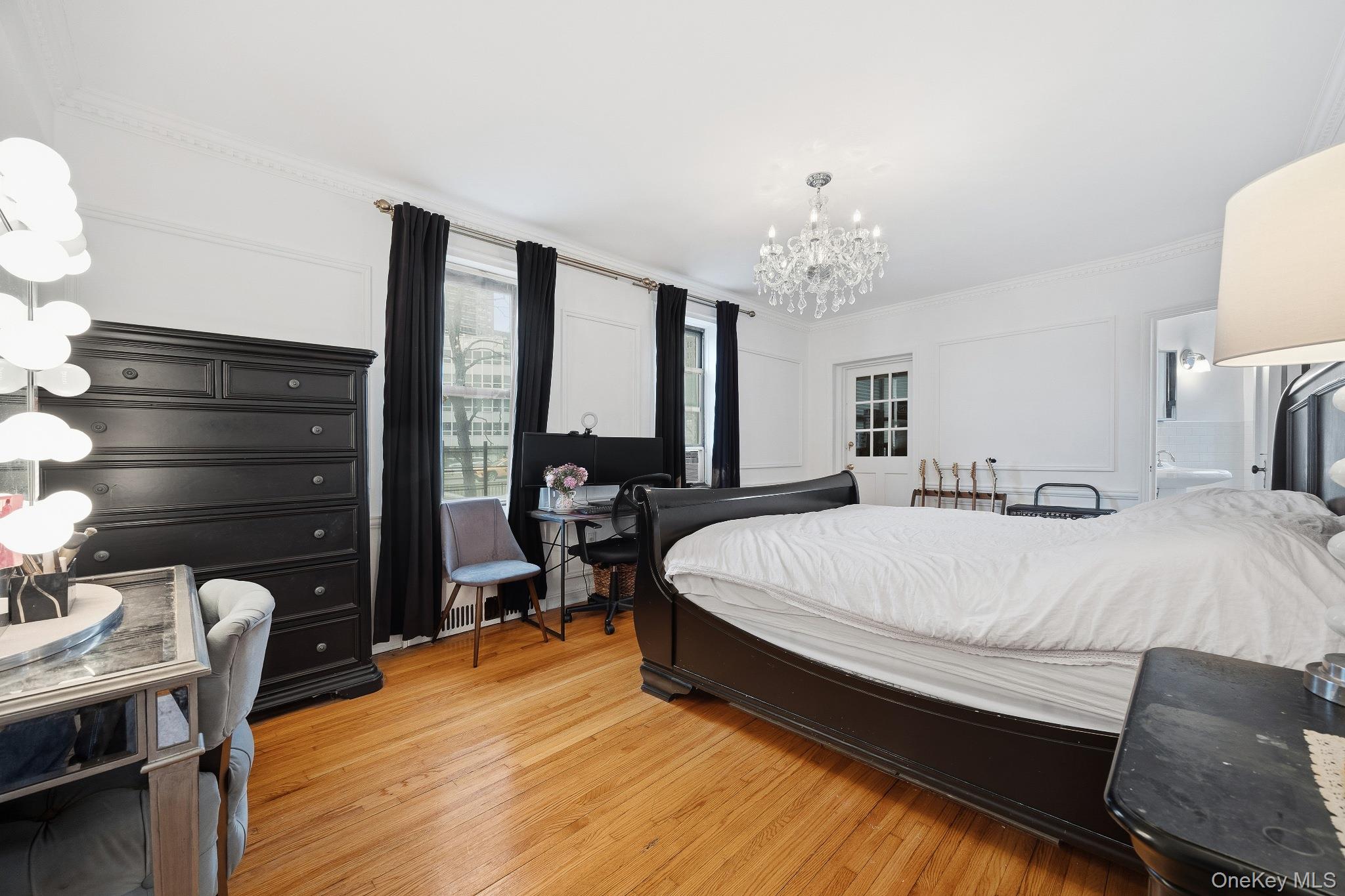 #14 photo, 69-40 YELLOWSTONE Boulevard, קווינס Forest Hills , NY 11375