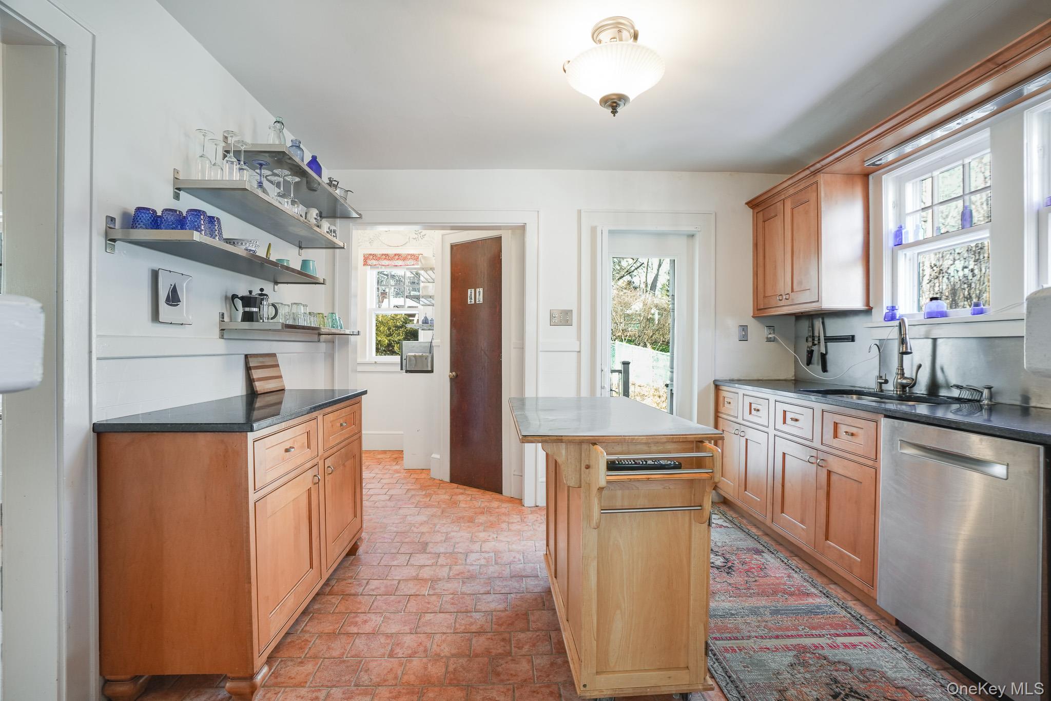 #9 photo, 31 Wilson Boulevard, Poughkeepsie , NY 12603