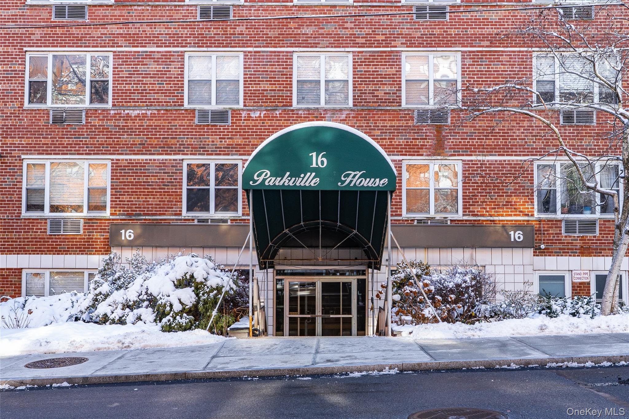 #14 photo, 16 Lake Street, White Plains , NY 10603