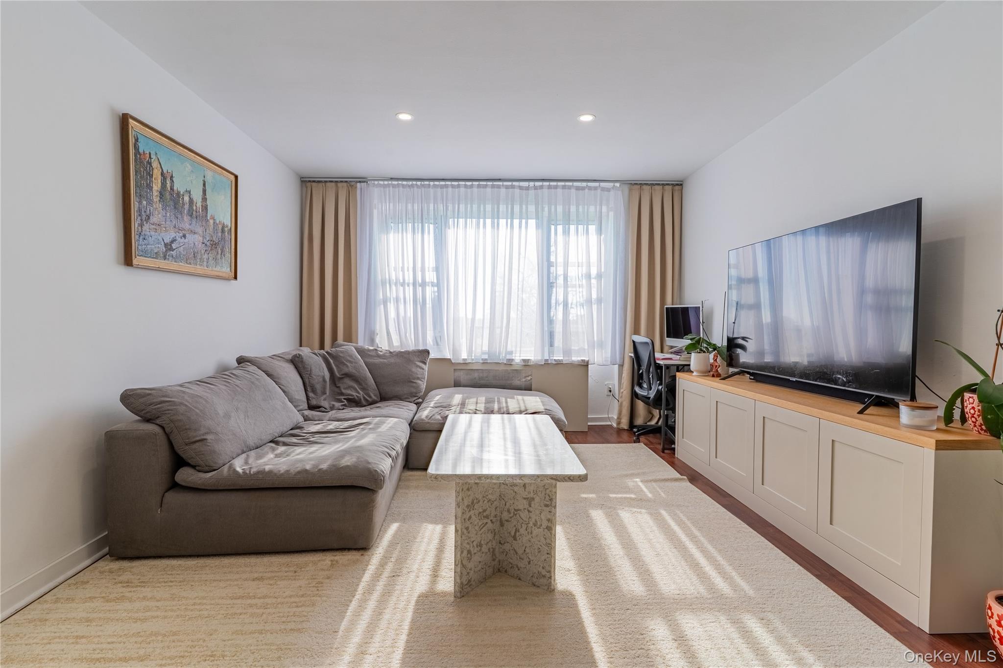 #4 photo, 16 Lake Street, White Plains , NY 10603