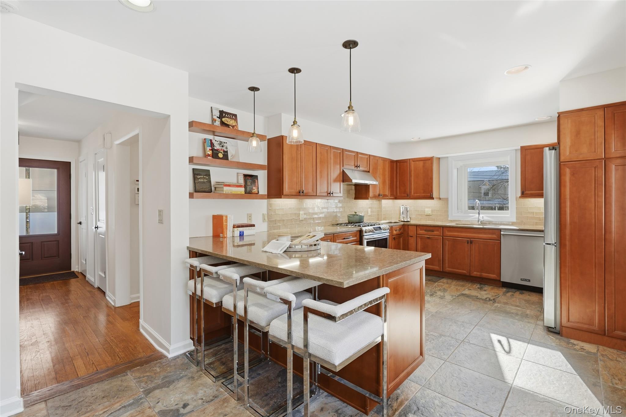 #13 photo, 2 Village Lane, 布朗士 Bronxville , NY 10708