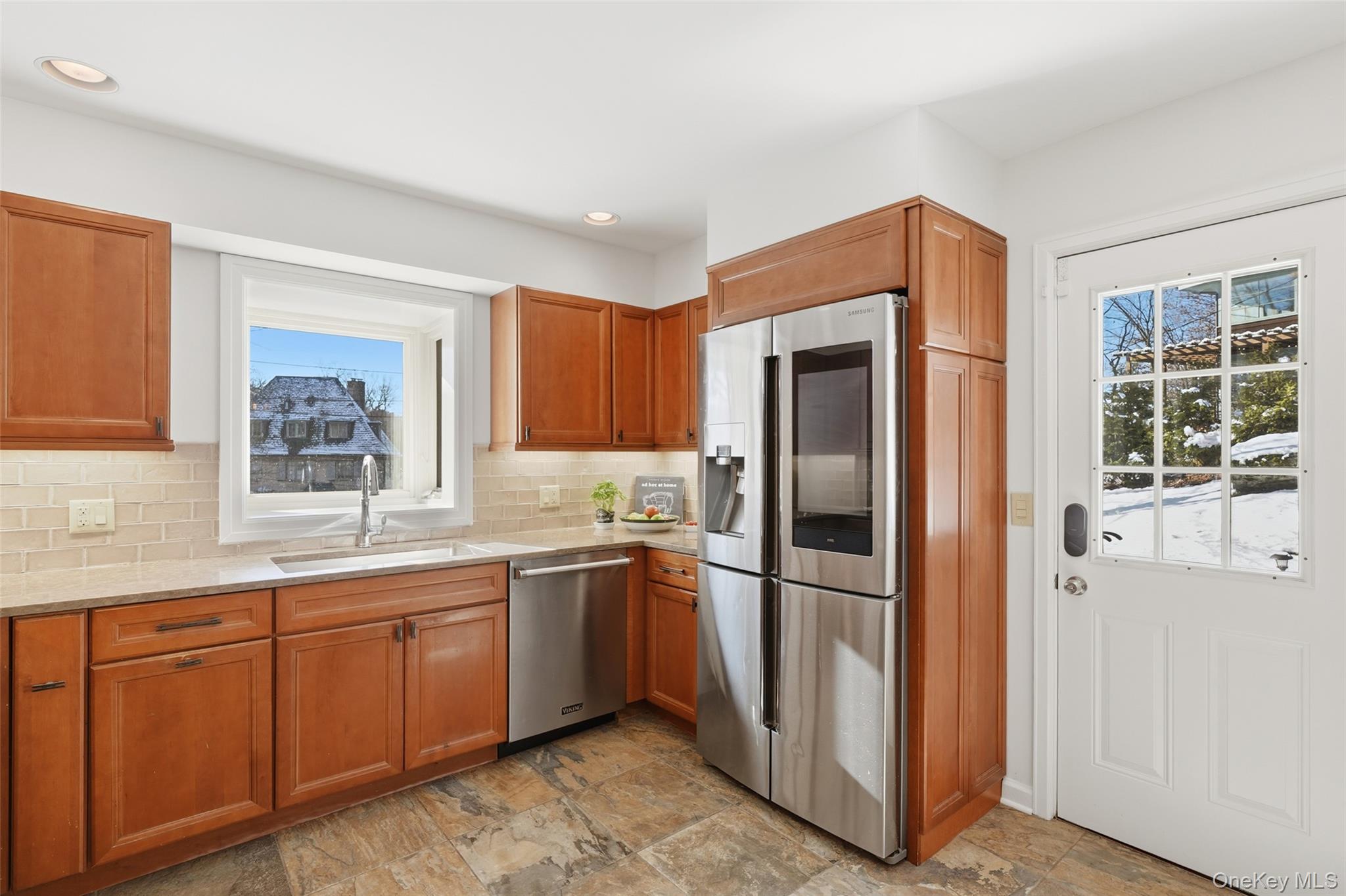 #15 photo, 2 Village Lane, 布朗士 Bronxville , NY 10708