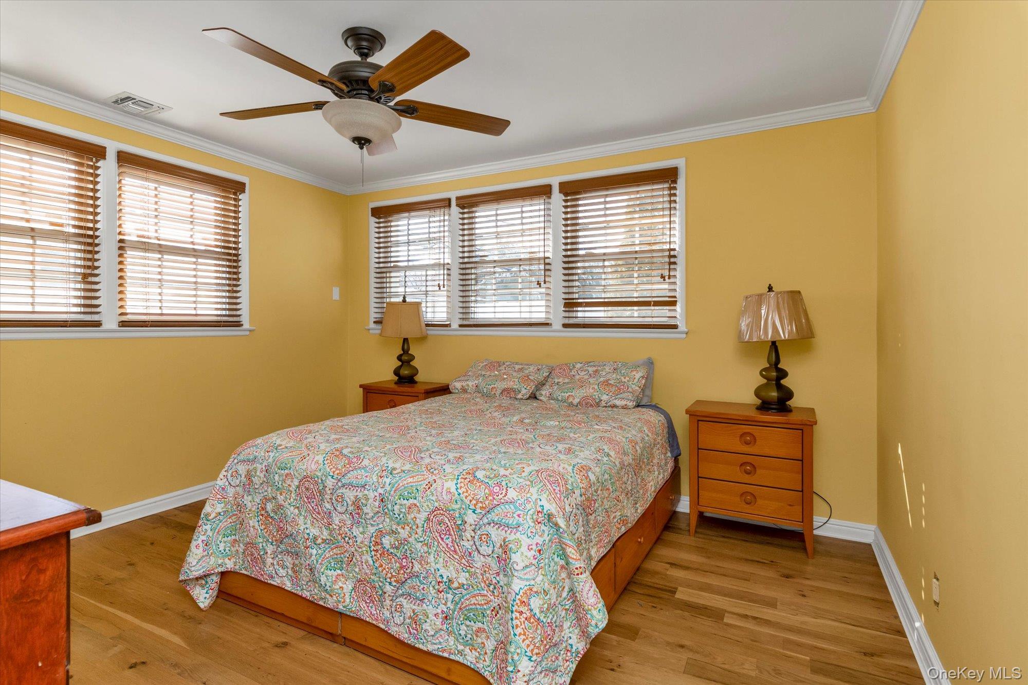 #10 photo, 2528 Balsam Avenue, Нассау ‖ East Meadow , NY 11554