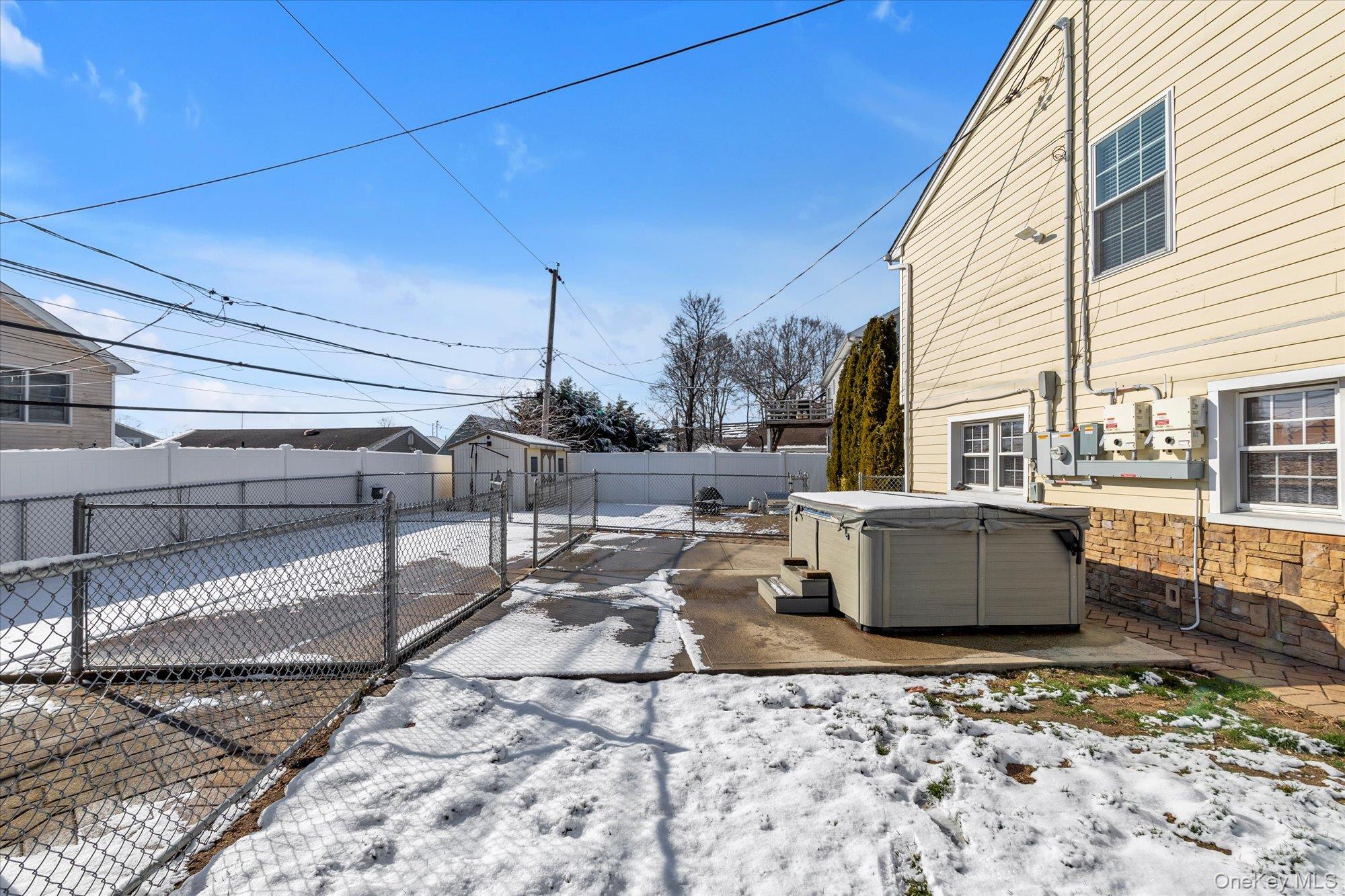 #20 photo, 2528 Balsam Avenue, Нассау ‖ East Meadow , NY 11554