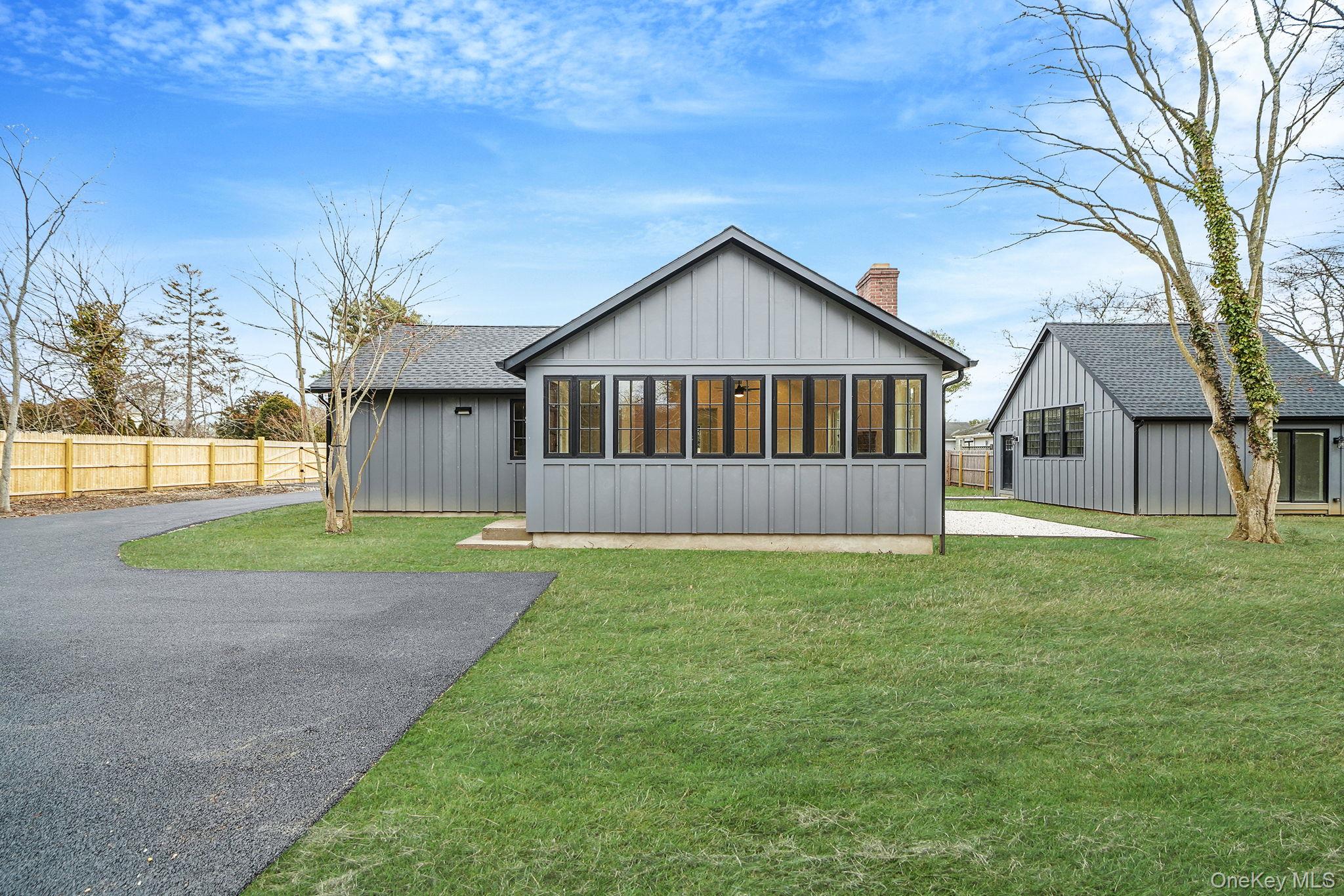 #2 photo, 23 Roosevelt Boulevard, East Patchogue , NY 11772